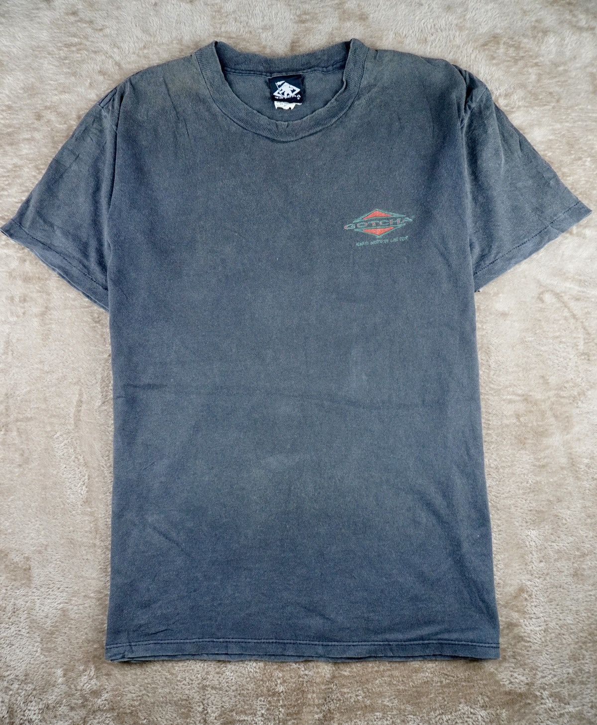 Gotcha Vtg Gotcha Eat At Waimea Sun Faded 90s surfboard Usa Made Size US M / EU 48-50 / 2 - 2 Thumbnail