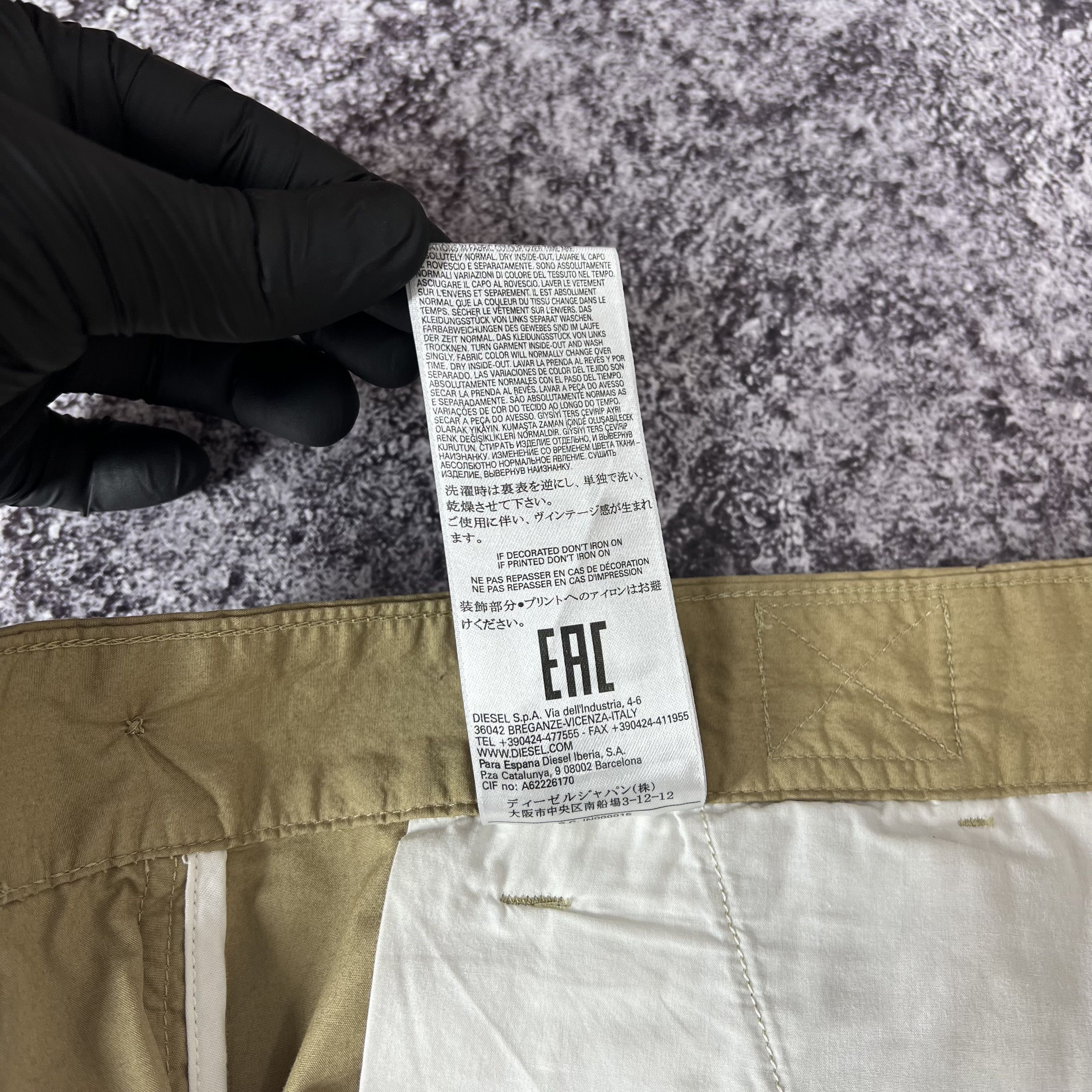 Diesel Diesel Shorts Size 29 Size US 29 - 9 Thumbnail