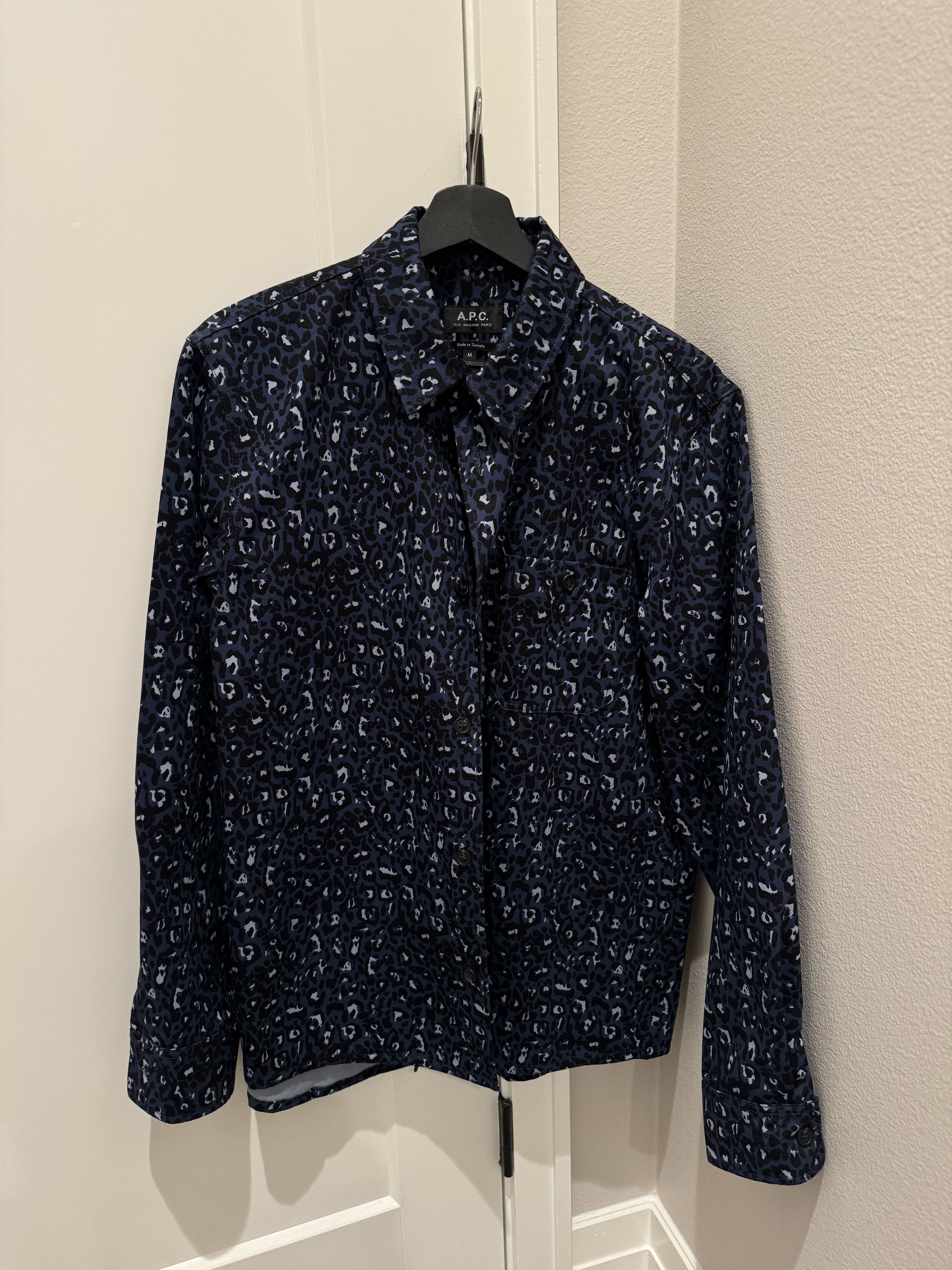 A.P.C. A.P.C. Leopard Print Shirt Jacket / Size M Size US M / EU 48-50 / 2 - 3 Thumbnail