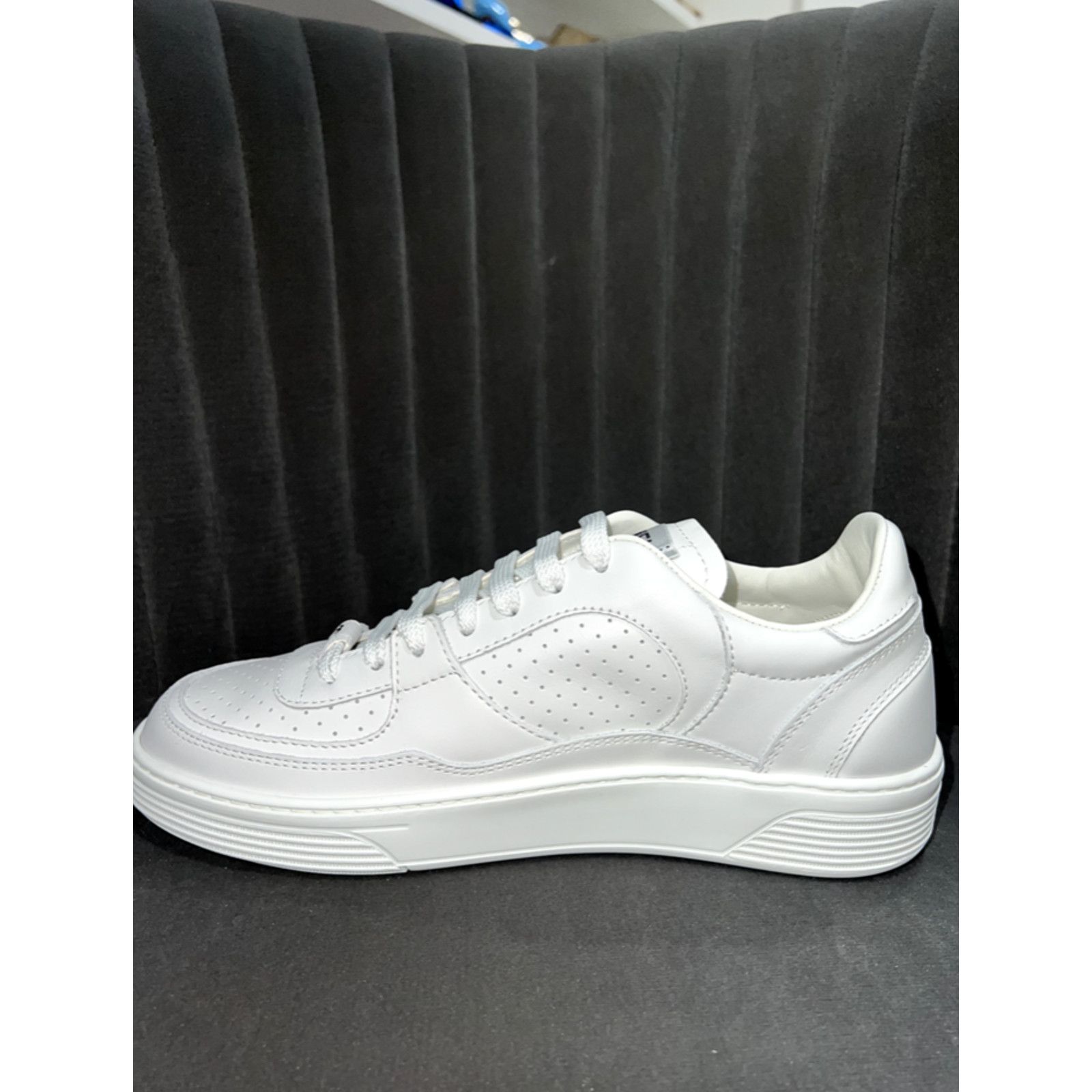 Chanel 23A Calfskin CC Logo Tie Flat Runner Trainer Sneaker 38.5 Size US 8.5 / IT 38.5 - 9 Thumbnail
