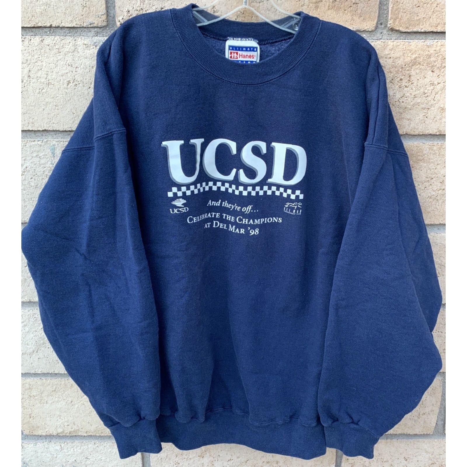 Hanes VINTAGE UCSD Del Mar ’98 Sweatshirt Horses Horse Racing Pullover Graphic Print Unisex Adults XL Blue Hanes Cotton Blend Size US XL / EU 56 / 4 - 4 Thumbnail