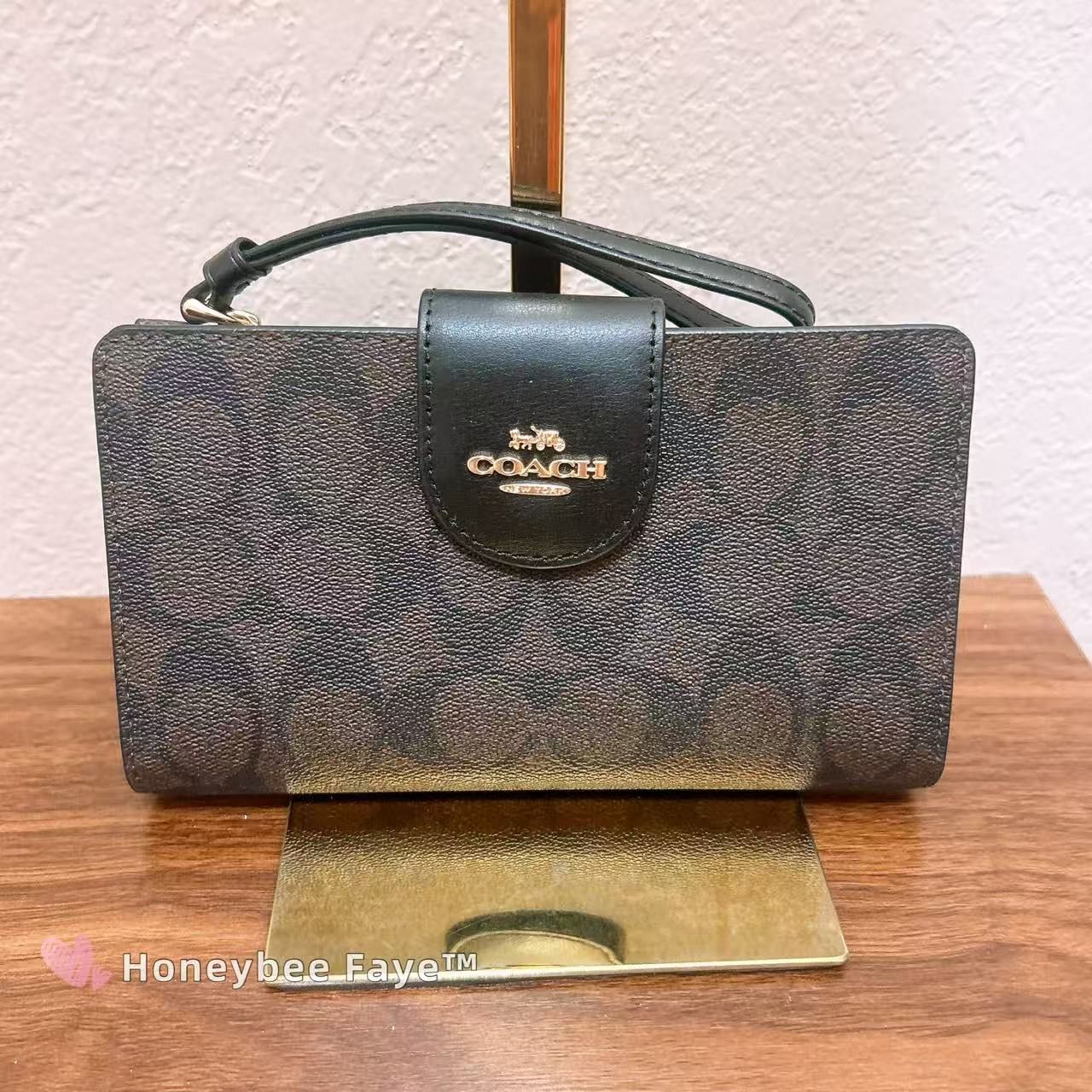 Coach Tech Phone Wallet In Colorblock Signature Canvas C2874 Size ONE SIZE - 1 Thumbnail