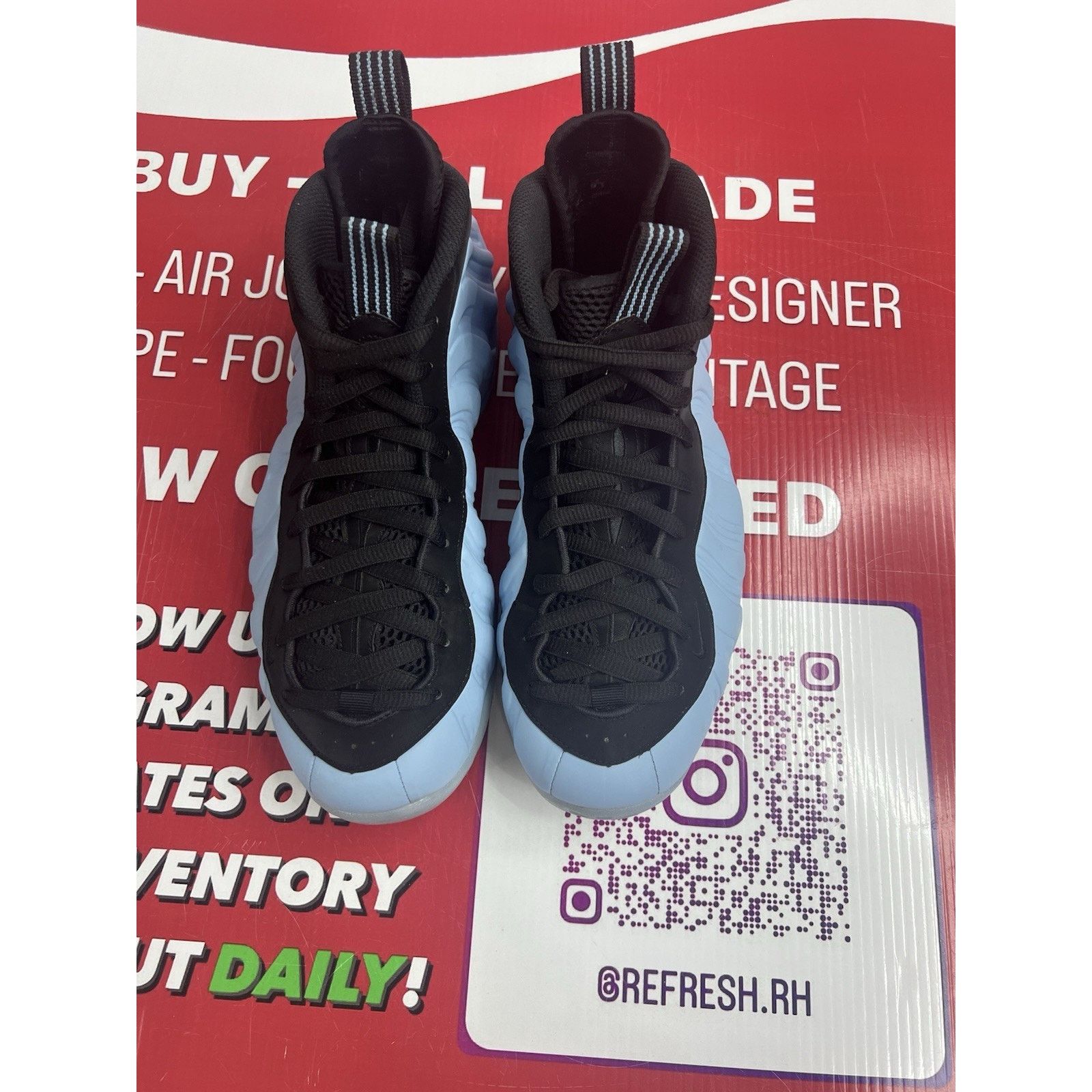 Nike Nike Air Foamposite One Psychic Blue, Size 9.5 HJ6014-400 Size US 9.5 / EU 42-43 - 4 Thumbnail