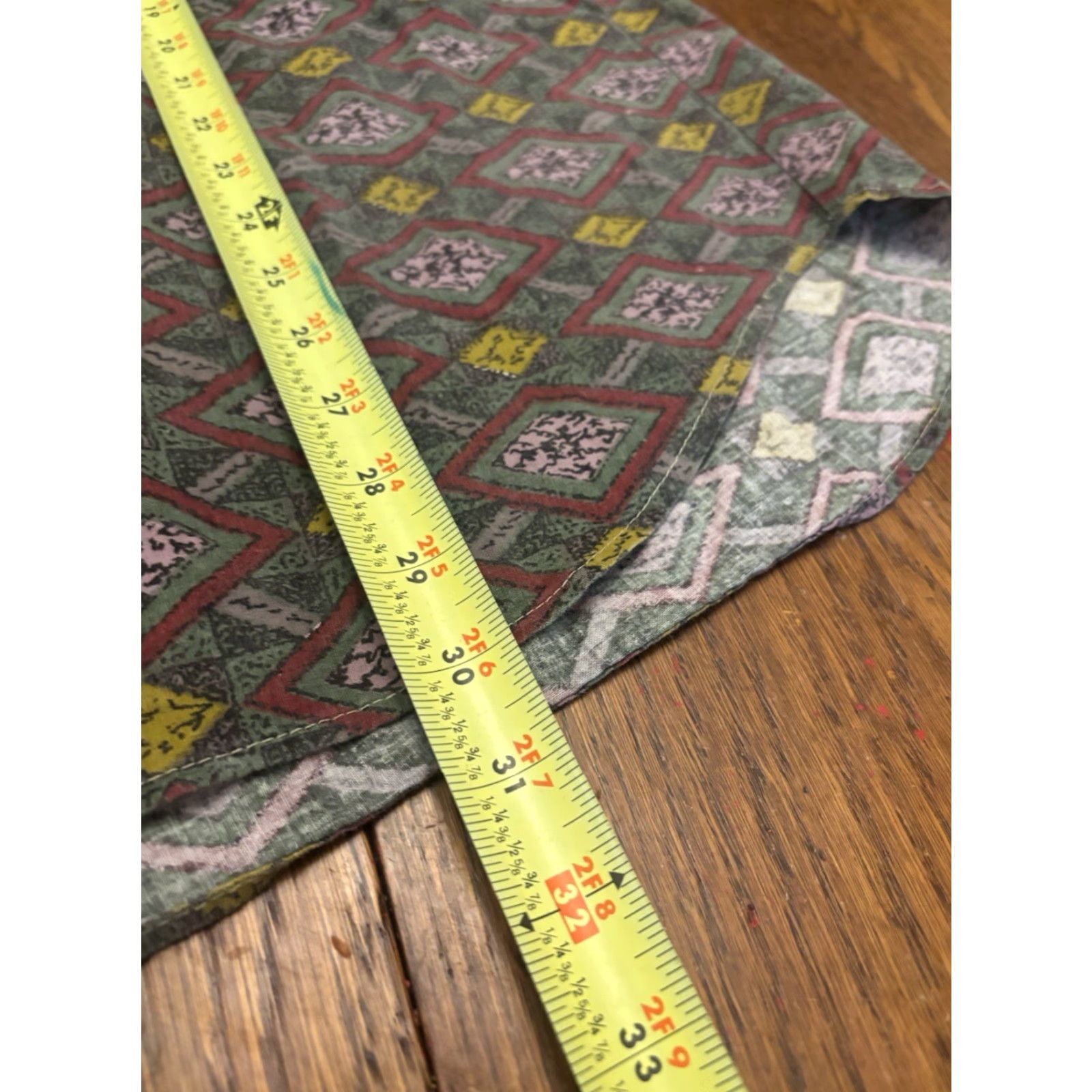 Vintage VINTAGE Geometric Surf Skate Shirt Men L Casual Button O1 Size US L / EU 52-54 / 3 - 4 Thumbnail