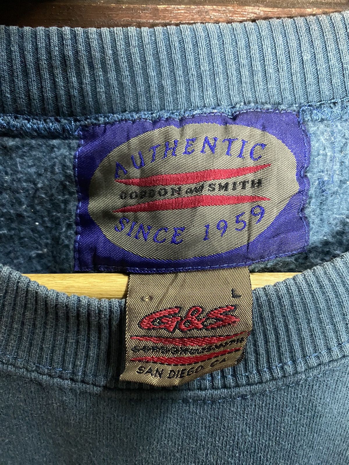 Vintage Vintage Gordon & Smith Sunfaded Sweatshirt Size US L / EU 52-54 / 3 - 7 Thumbnail