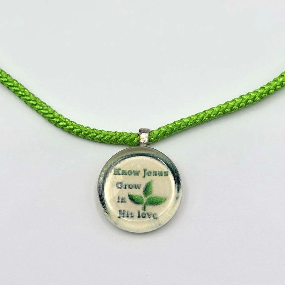 Other Green Leaf Jesus Necklace Size ONE SIZE - 2 Thumbnail