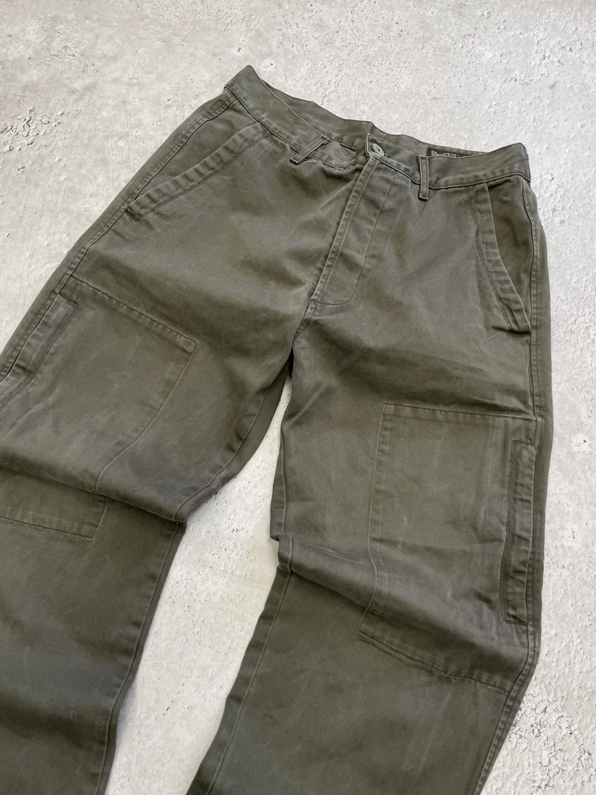 semanticdesign Rare woashed distressed camo pants if siz was nine y2k Size US 33 - 3 Thumbnail
