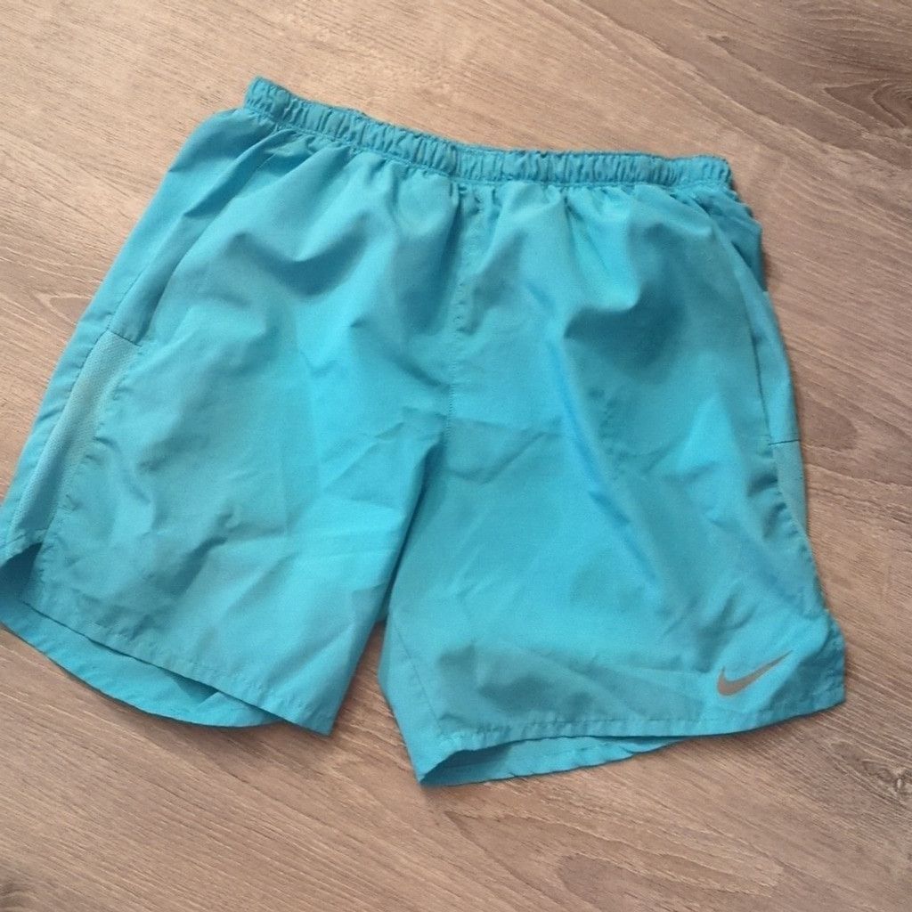 Nike Nike blue basketball shorts size medium Size US 27 - 1 Thumbnail