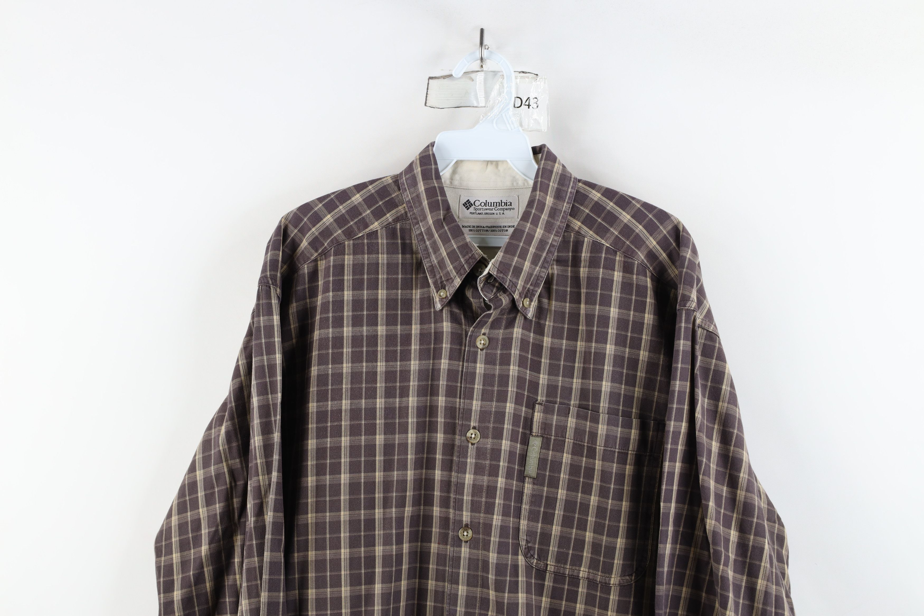 Columbia × Vintage Vintage Columbia Spell Out Collared Button Down Shirt Plaid Size US M / EU 48-50 / 2 - 2 Thumbnail
