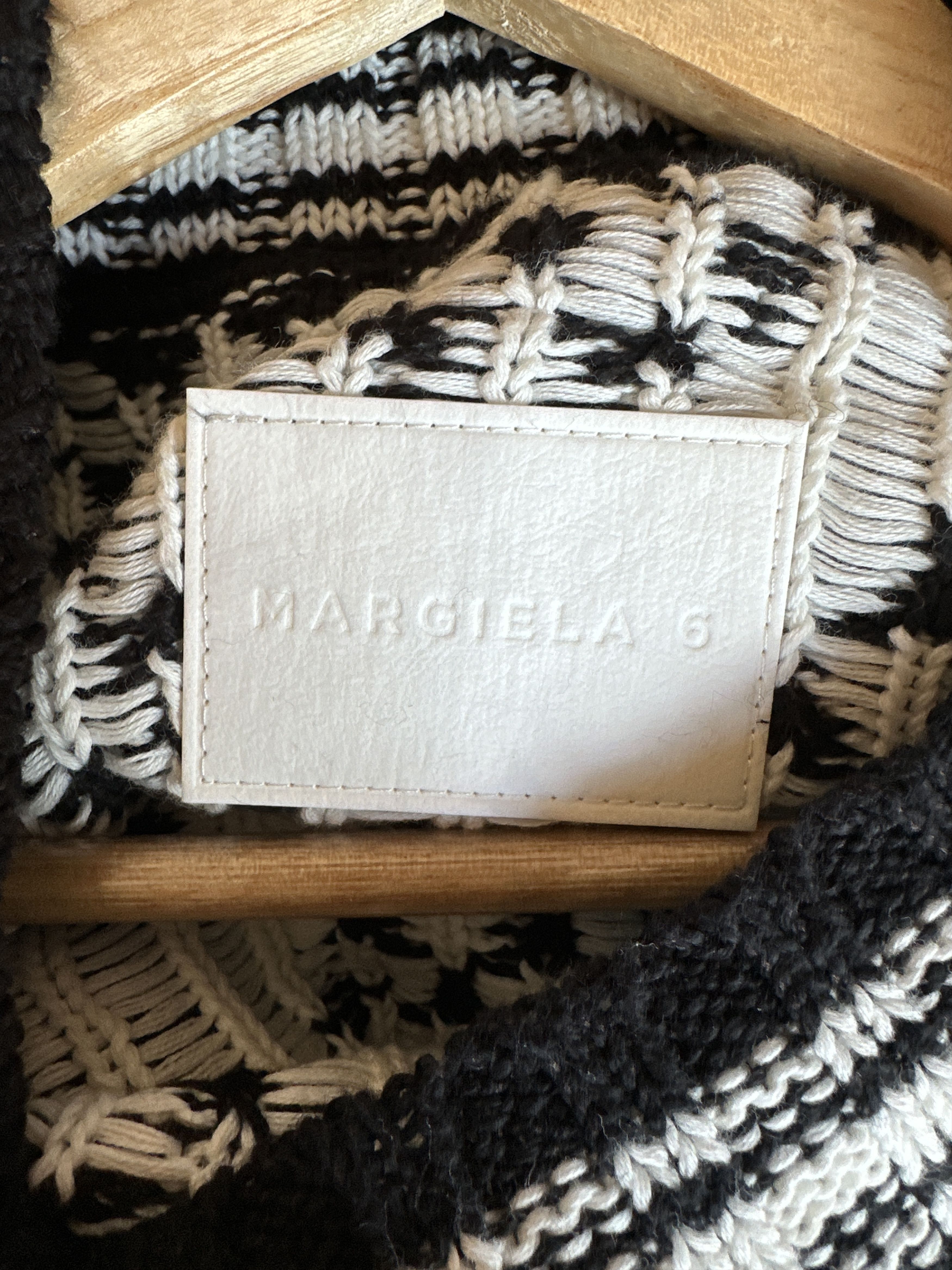Maison Margiela Maison Margiela Oversized Jacquard Knit Sweater Size US XXL / EU 58 / 5 - 4 Thumbnail