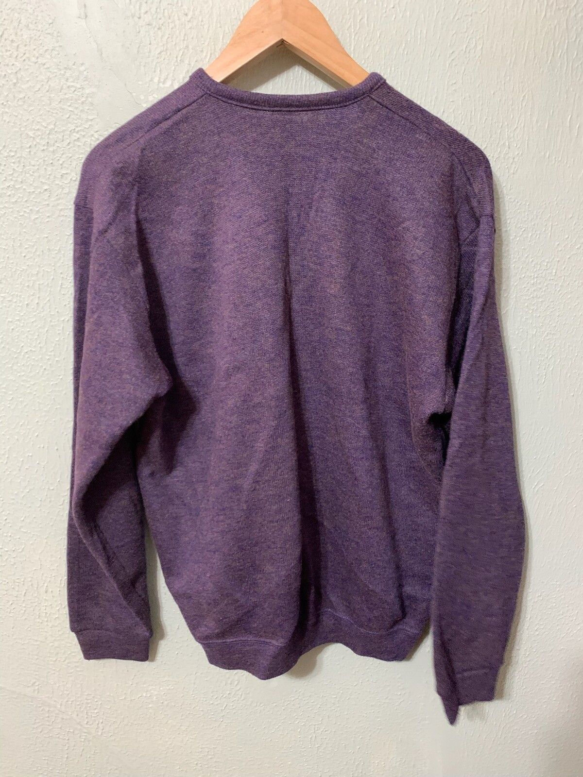 Vintage Vintage 1970s Lavender Blend College Sweater Size US L / EU 52-54 / 3 - 1 Thumbnail