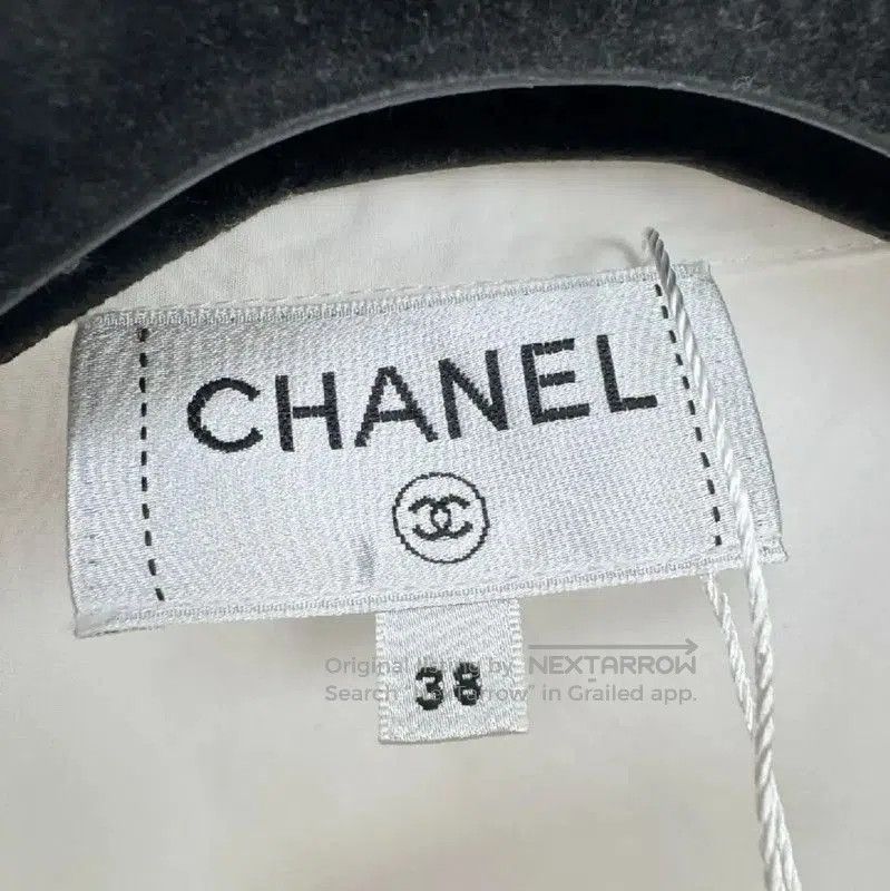Chanel Chanel White Cotton Long Sleeve Shirt . Size M / US 6-8 / IT 42-44 - 2 Thumbnail