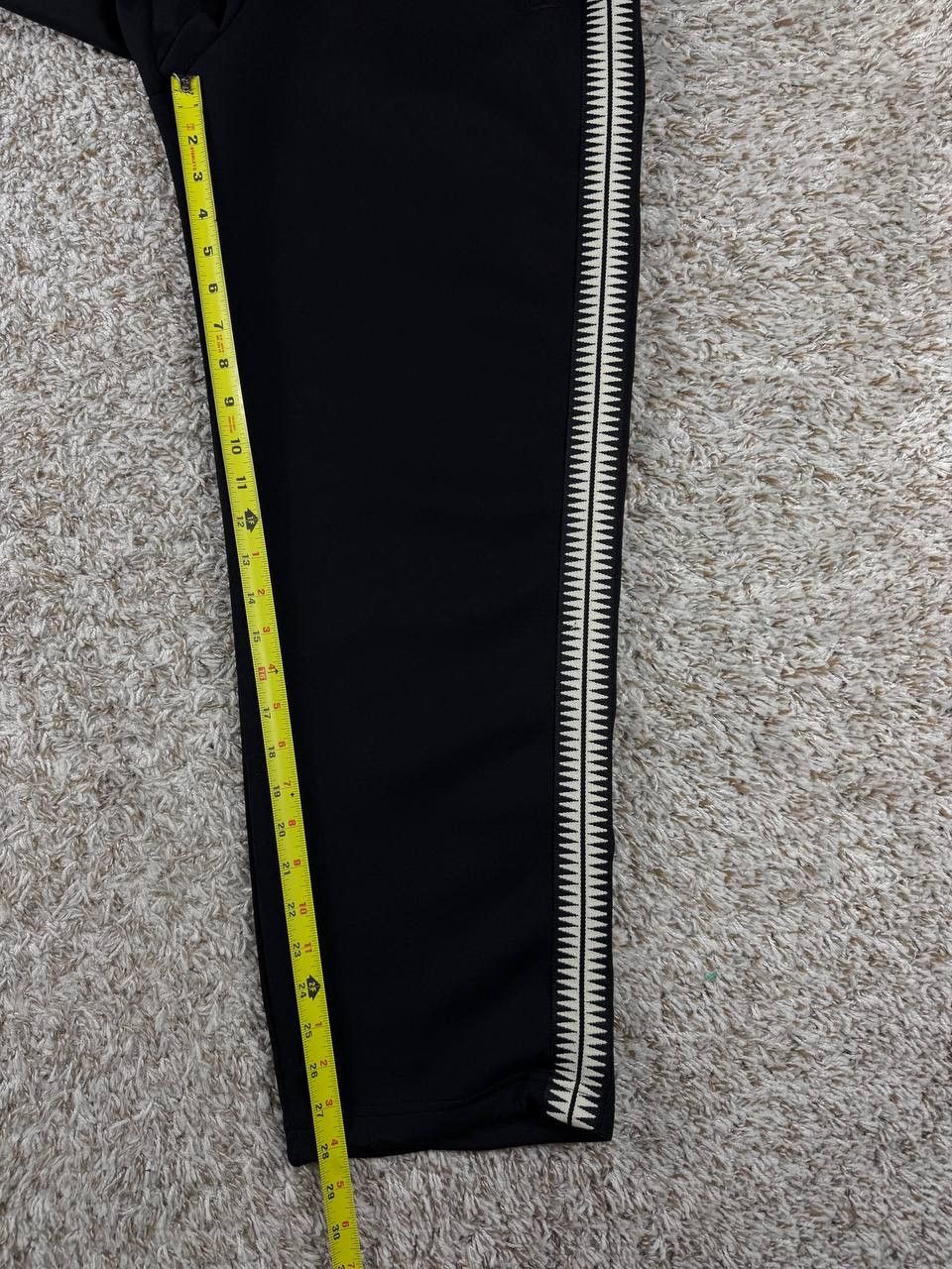 GU × Undercover UNDERCOVER x GU Kosmik Noise Black Tracksuit Size US S / EU 44-46 / 1 - 17 Thumbnail