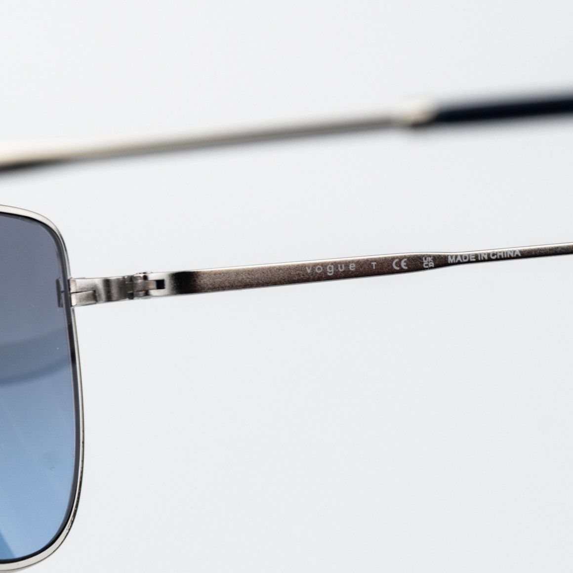 Vogue Vogue Women Sunglasses Butterfly VO4233S 323/V154 BRAND NEW Size ONE SIZE - 7 Thumbnail