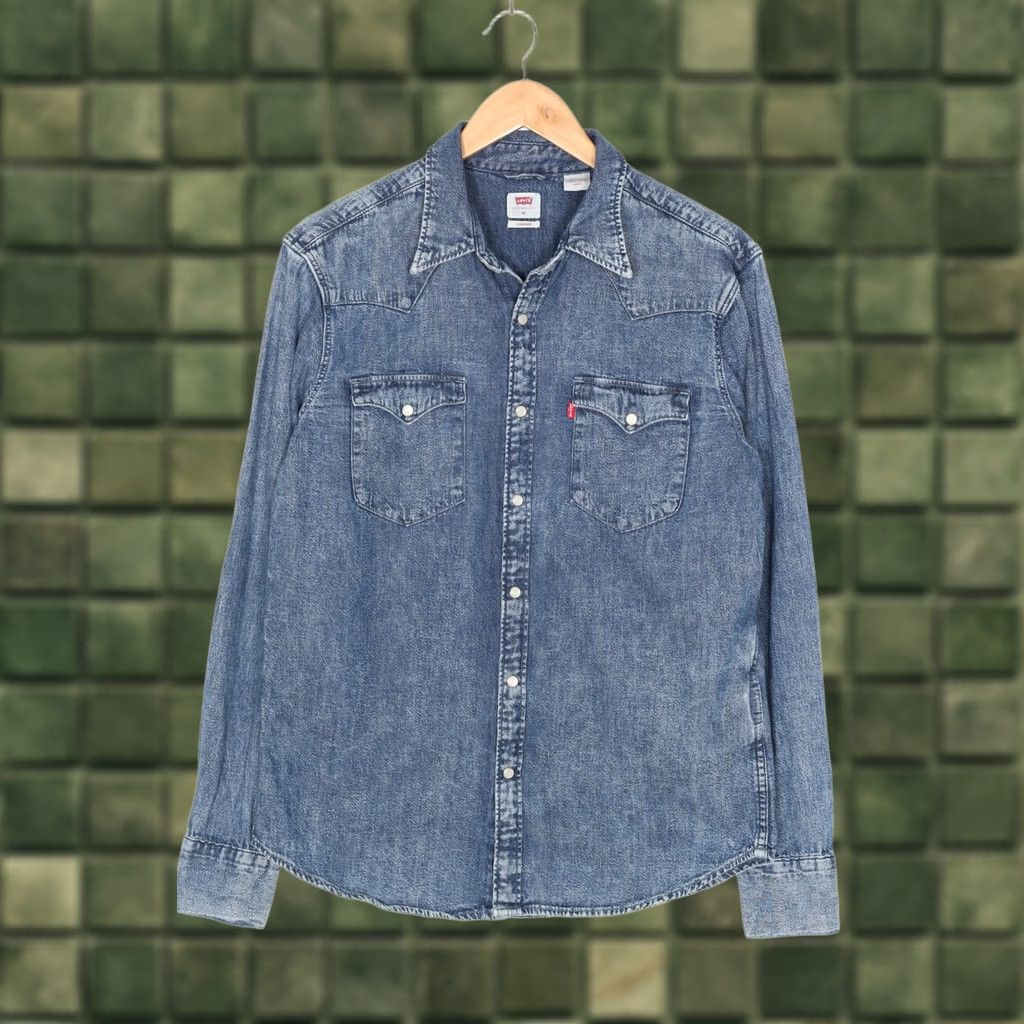Levi's VINTAGE Levi’s Barstow Western Denim Shirt Men M Long Sleeve Blue VR2956 Size US M / EU 48-50 / 2 - 1 Thumbnail