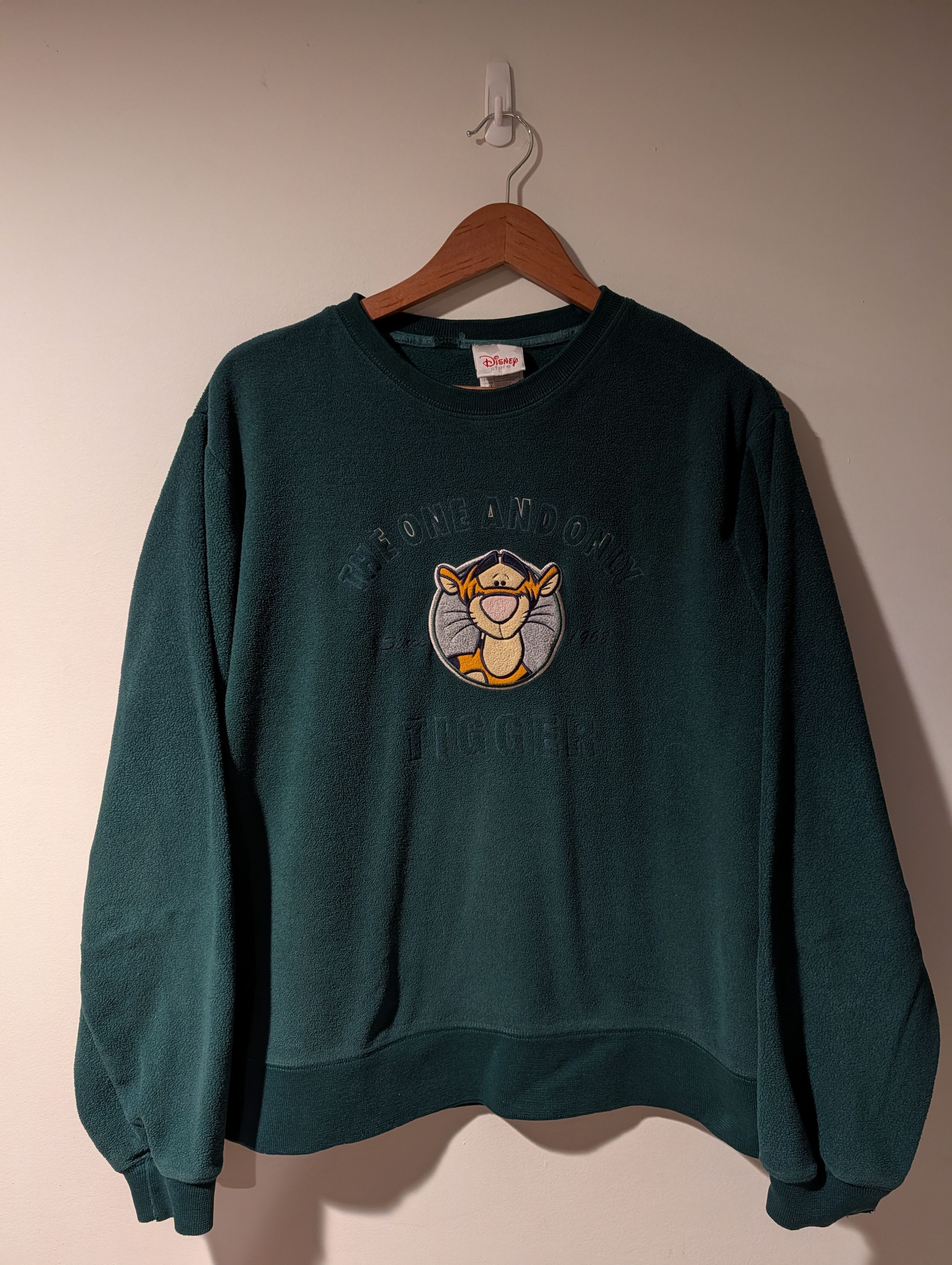 Disney Vintage Disney Tigger Embroidered Sweatshirt Medium Boxy Size US M / EU 48-50 / 2 - 1 Thumbnail