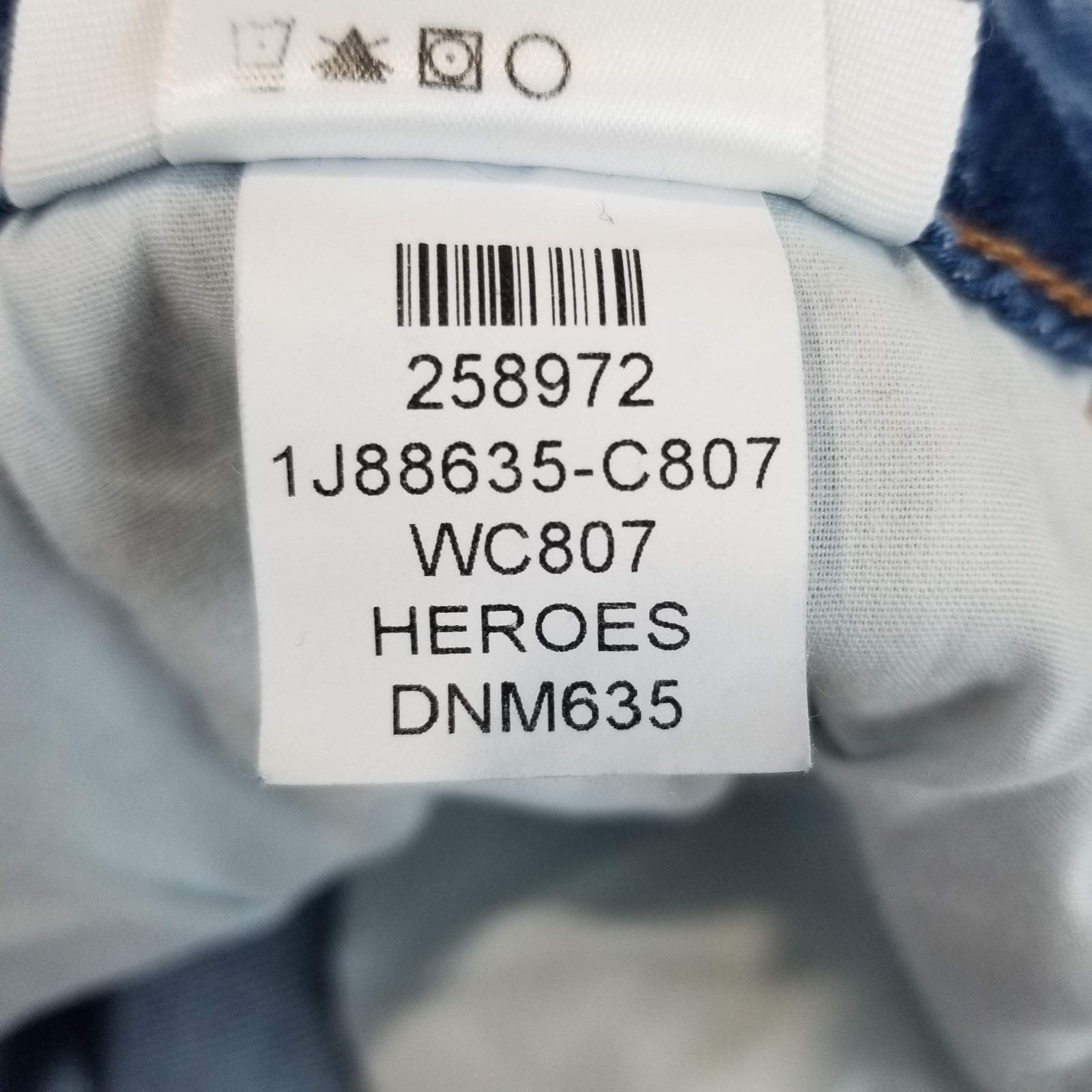 Paige Paige Stevie Jeans 33x32 Blue Heritage Raw Hem Heroes NWT Size 33" - 7 Thumbnail