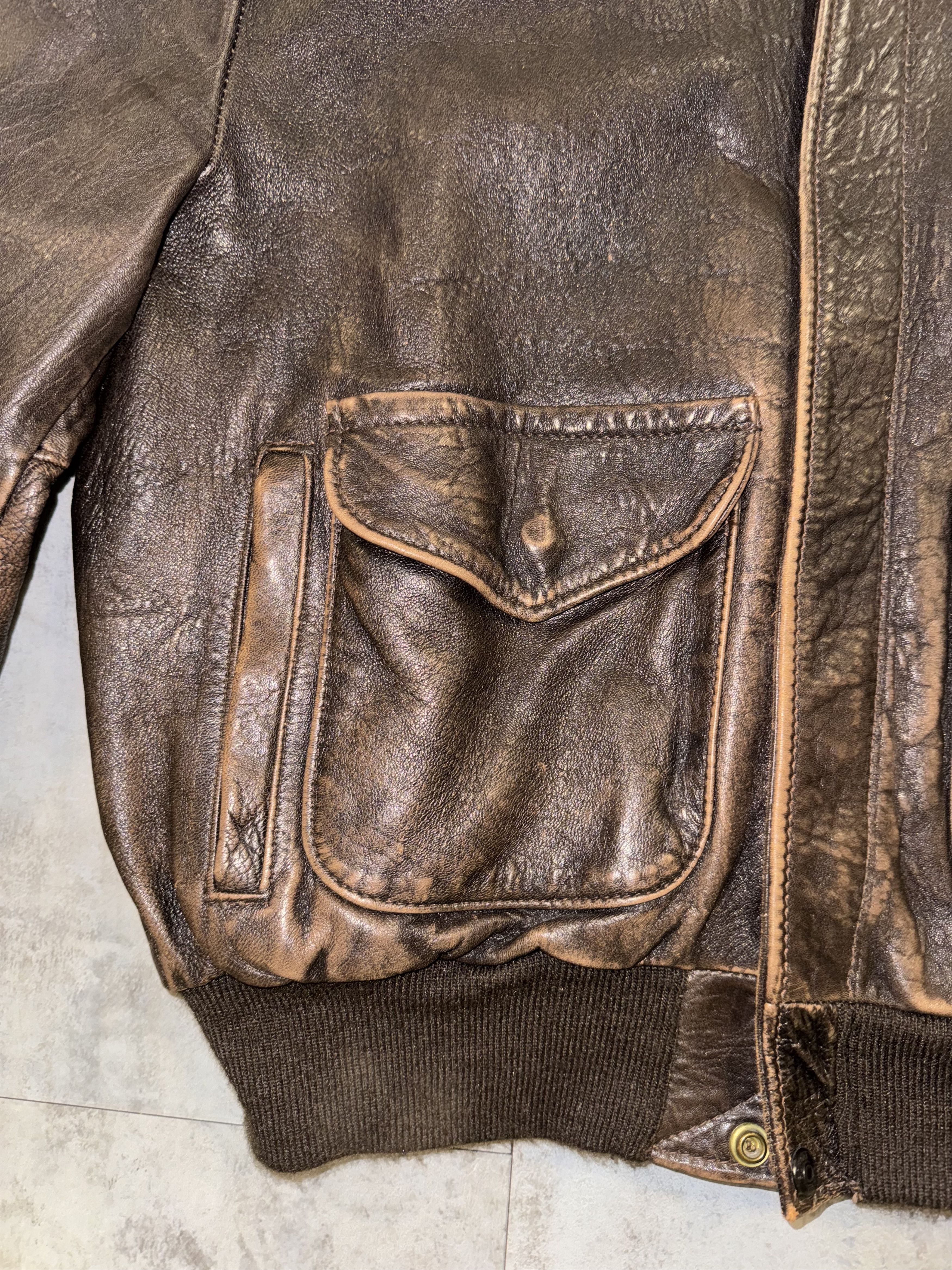 Schott Schott Goatskin aviator Type A-2 mod. 230F, size 46USA Size US L / EU 52-54 / 3 - 7 Thumbnail