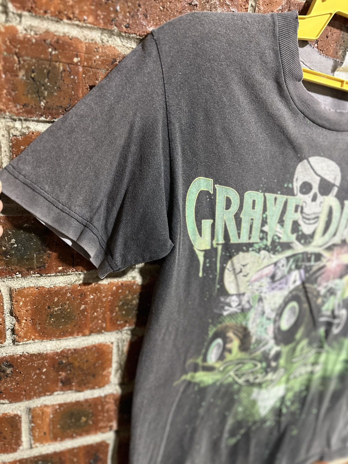 Sears Thrashed Grave Digger Monster Jam Sun Faded Tee Size US S / EU 44-46 / 1 - 7 Thumbnail