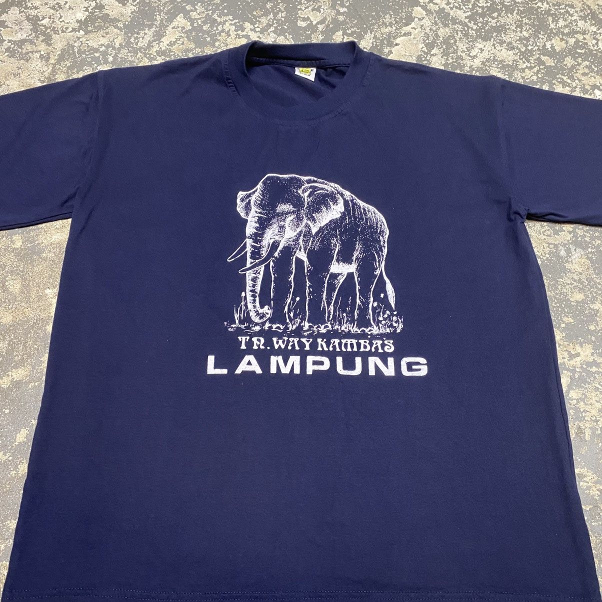 Other Vintage Elephant Lampung Graphic Navy Tshirt Size US M / EU 48-50 / 2 - 9 Thumbnail