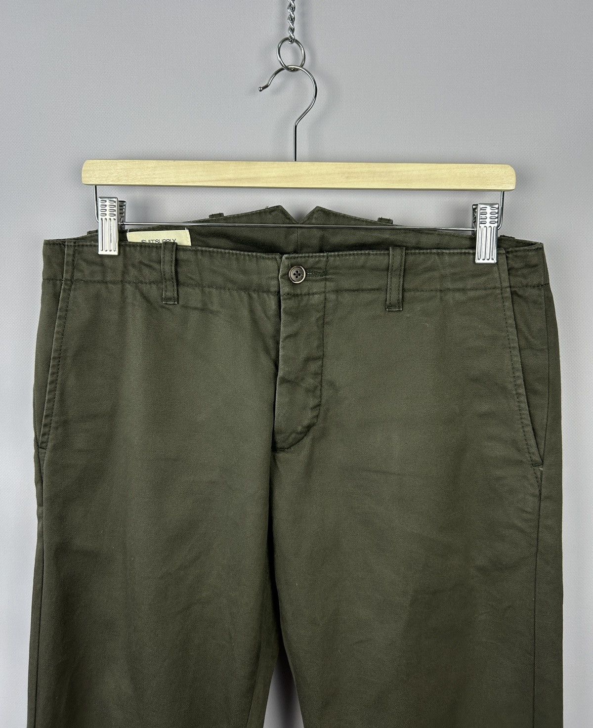 Designer × Suitsupply SUITSUPPLY Denim Goods Bennet Trousers W30 Chino Pants Khaki Size US 30 / EU 46 - 3 Thumbnail