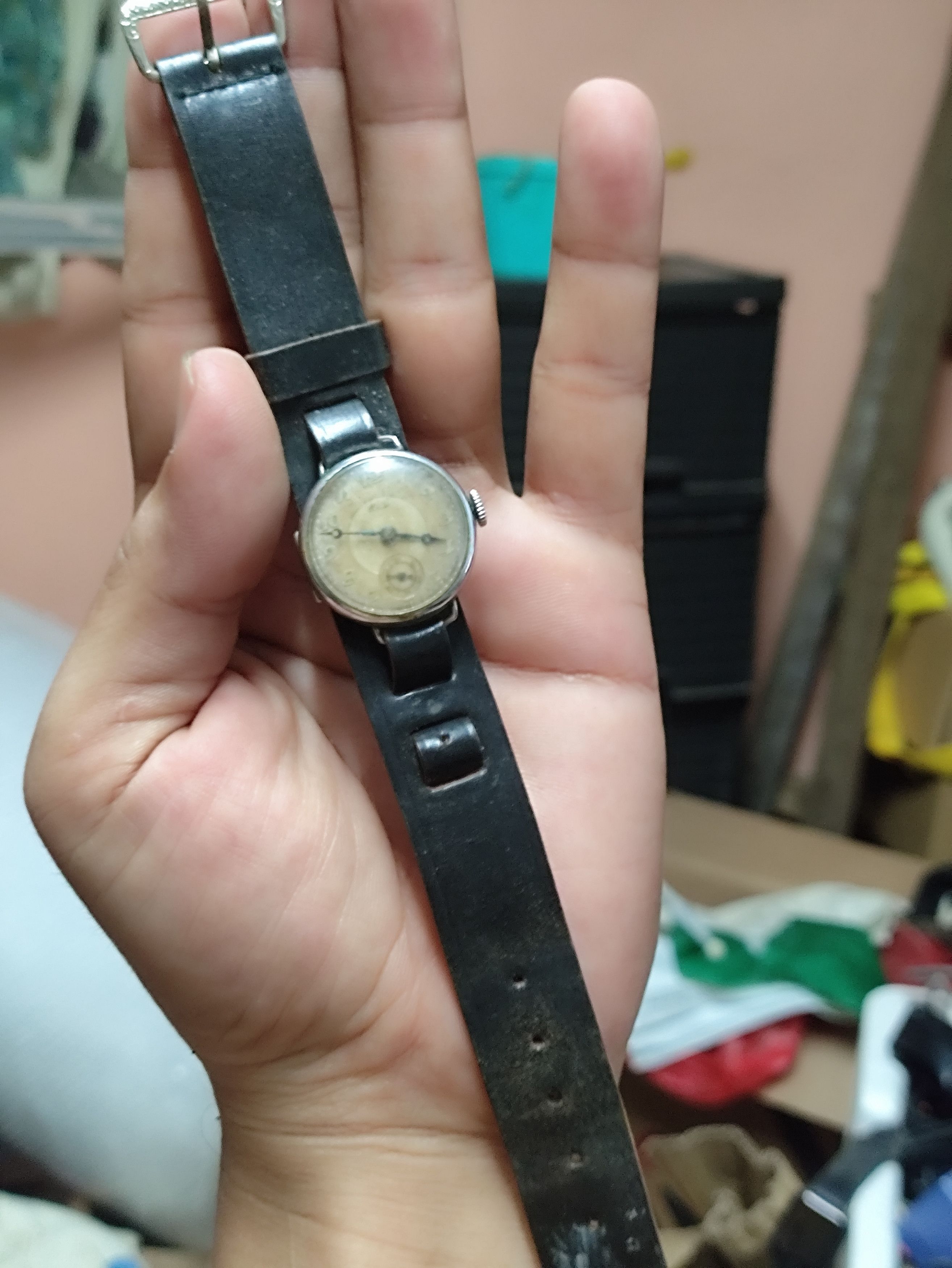 Vintage Vintage Hand winding engine Watch Unknown Brand Size ONE SIZE - 6 Thumbnail