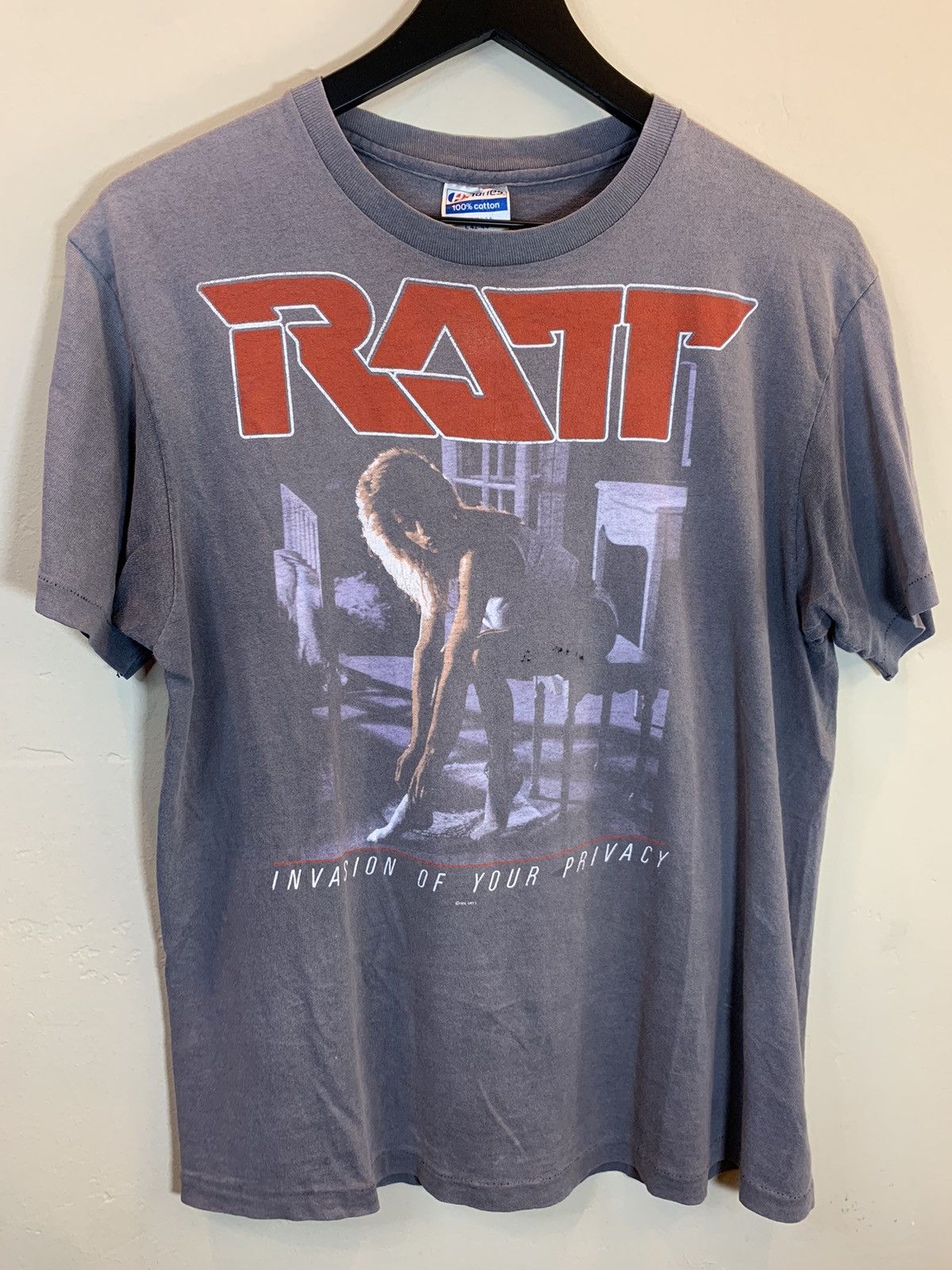 Band Tees × Vintage *RARE* Vintage 1985 RATT Invasion Of Your Privacy Tour Shirt Size US M / EU 48-50 / 2 - 1 Thumbnail