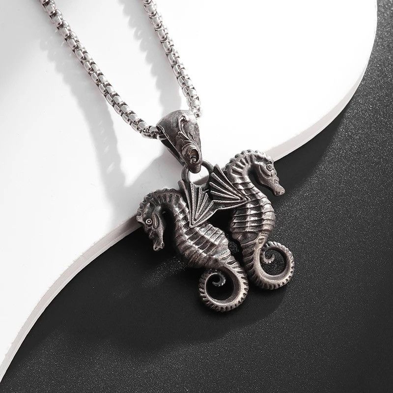 Jewelry Double-Headed Seahorse Animal Pendant Necklace Size ONE SIZE - 2 Thumbnail