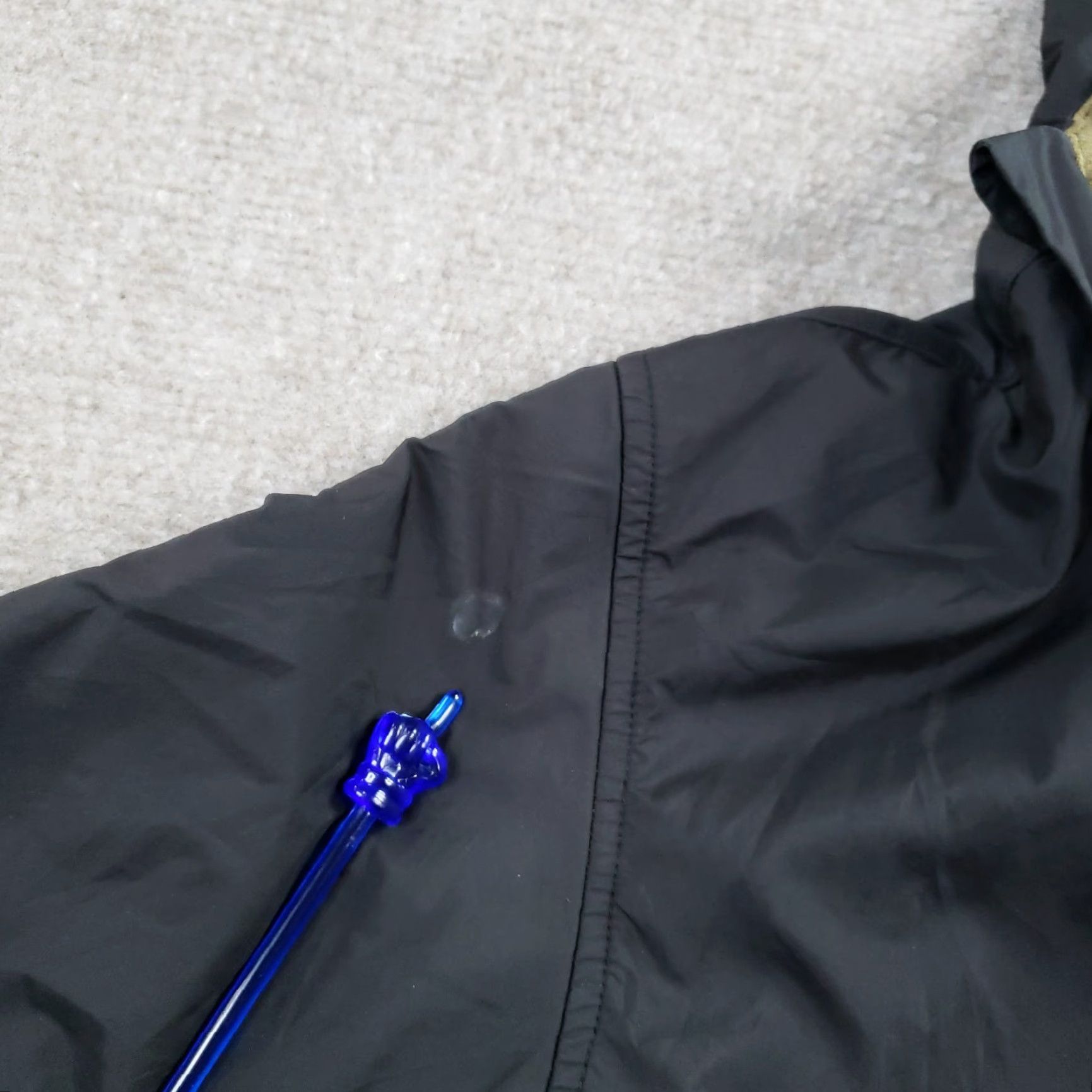 The North Face VINTAGE The North Face Train N Logo Overlay Jacket Mens Medium Green Black Hooded Coat Size US M / EU 48-50 / 2 - 7 Thumbnail
