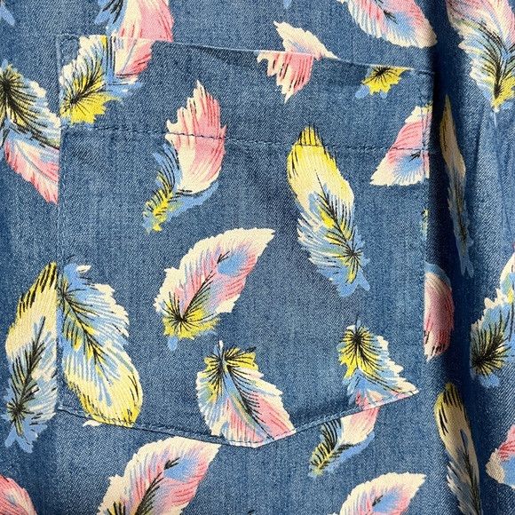 Barney Cools Barney Cools Feather Print Short Sleeve Shirt - Size M Size US M / EU 48-50 / 2 - 8 Thumbnail