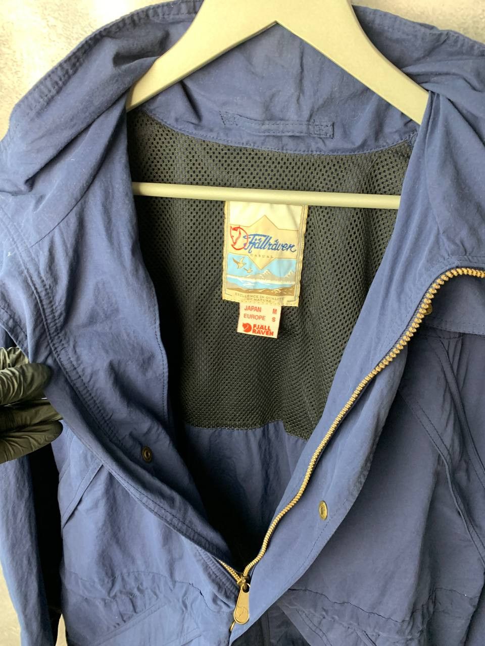 Fjallraven Fjallraven Mountain Jacket Portugal Windbreaker Vintage Size US S / EU 44-46 / 1 - 18 Thumbnail