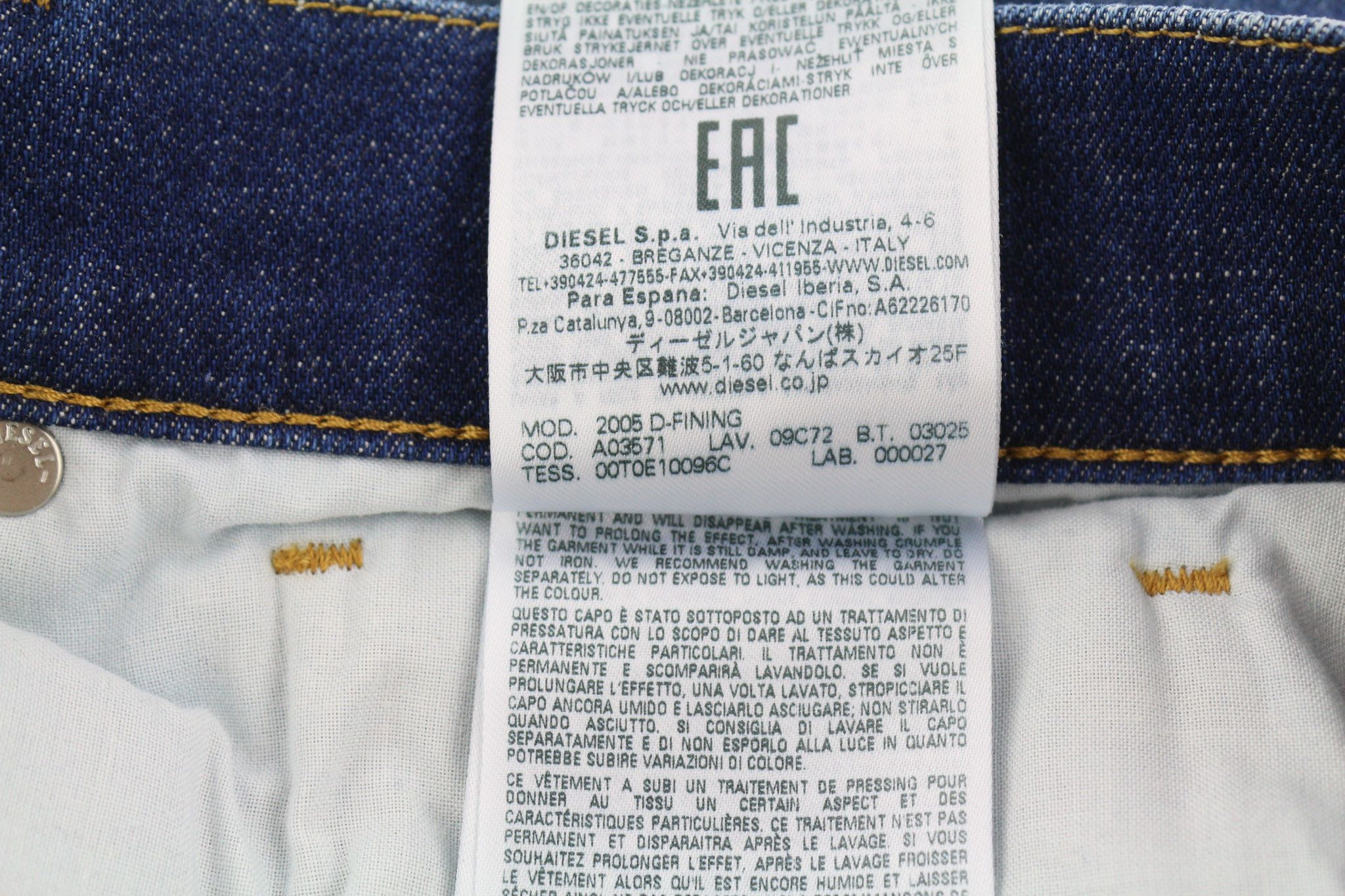 Diesel 2005 D-FINING 09C72 W30/L32 Tapered Blue 40469 Size US 30 / EU 46 - 12 Thumbnail