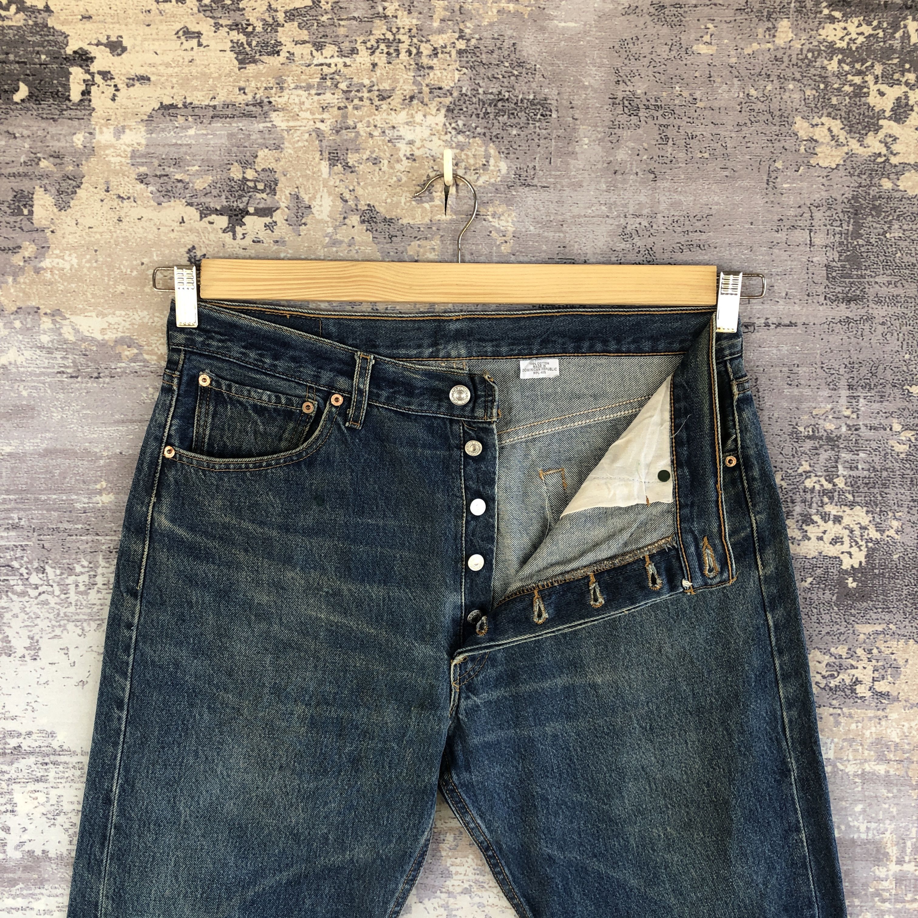 Levi's Vintage Levis 501 Faded Jeans Levi's Indigo Wash Denim Size US 34 / EU 50 - 6 Thumbnail