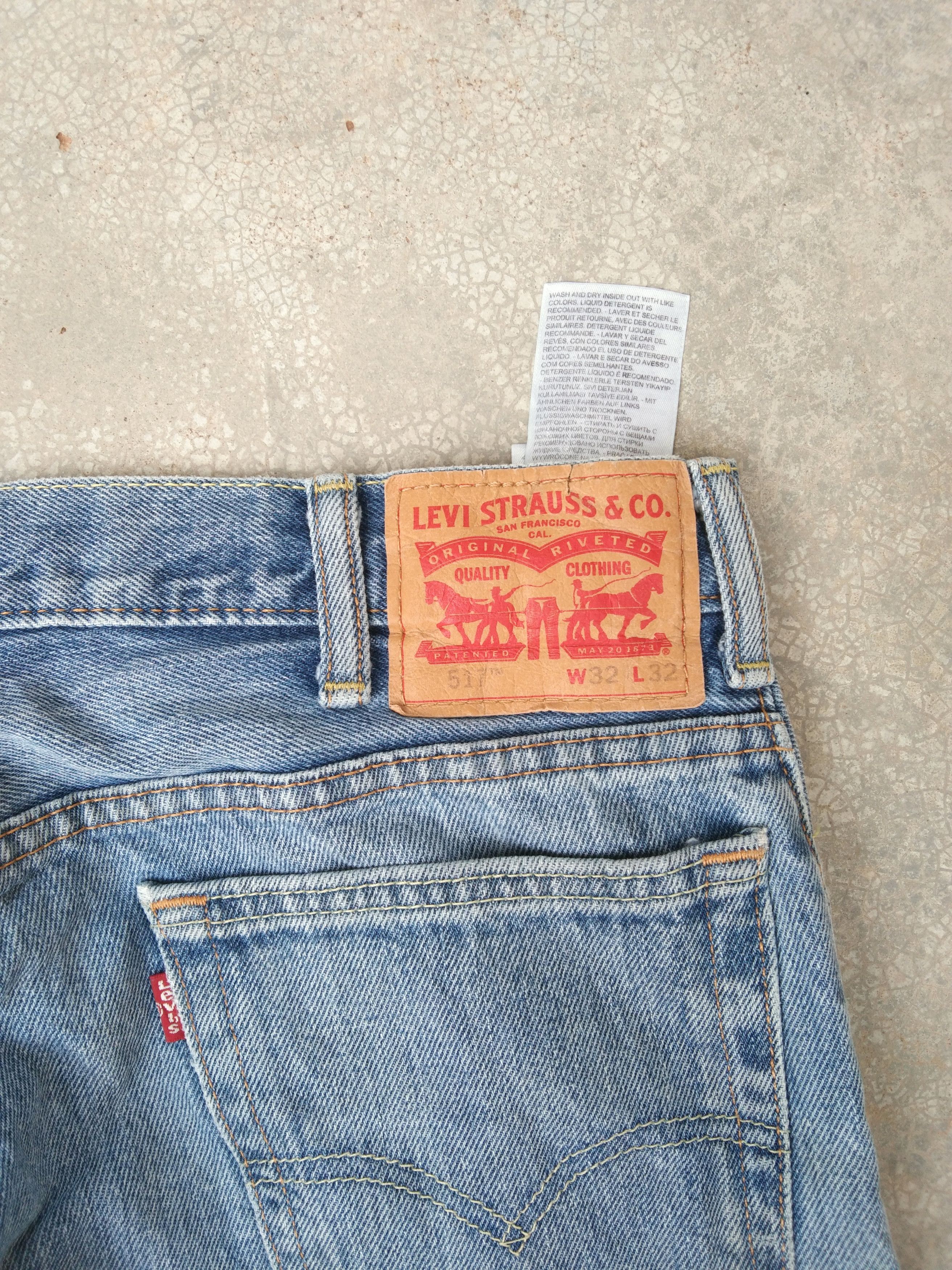 Levi's Vintage Levi's 517 Boot Cut Distressed Jeans 32x32 Size US 32 / EU 48 - 3 Thumbnail