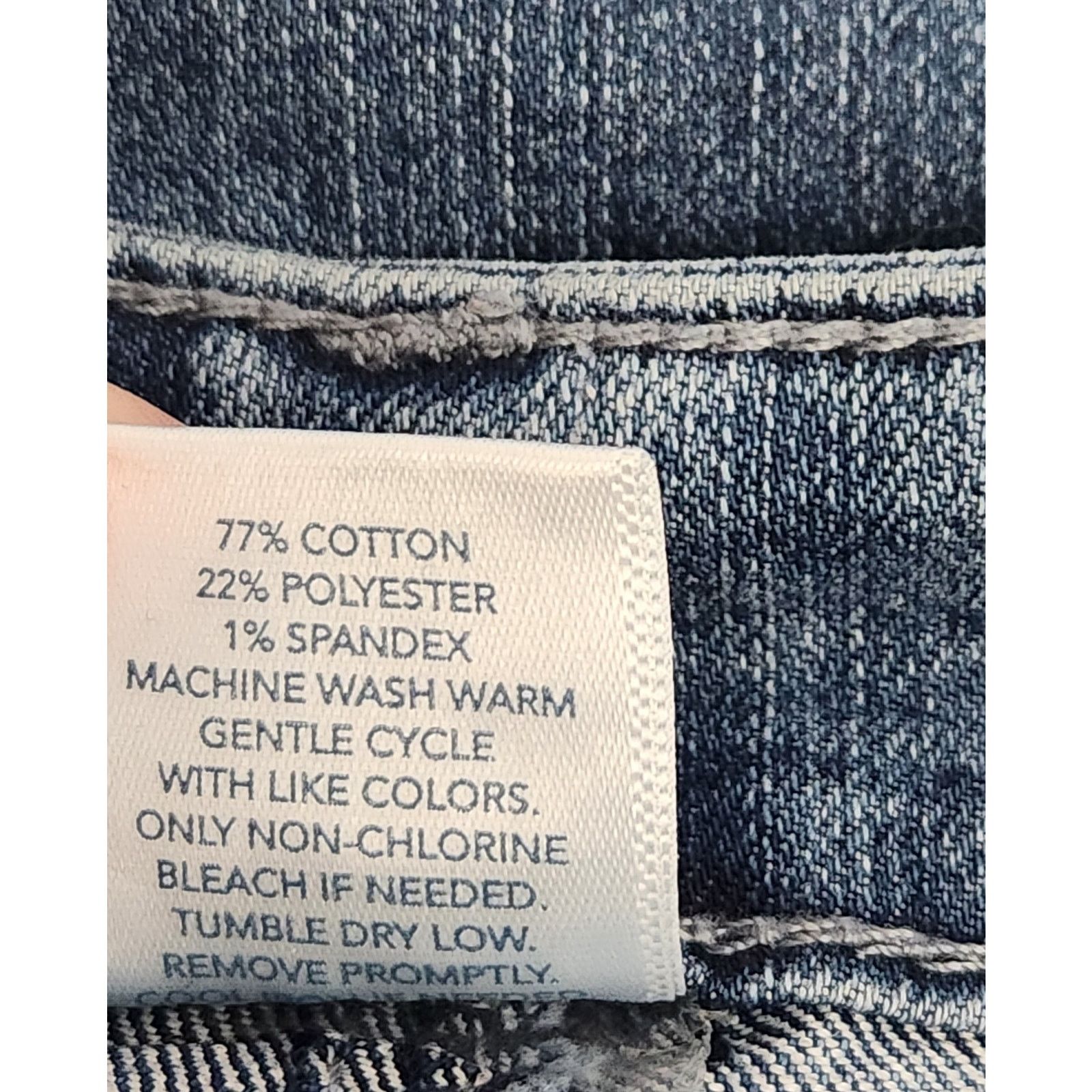 Other Passports Blue Lace Trim Cropped Jeans 18 Straight Leg Size 40" / US 18 - 5 Thumbnail