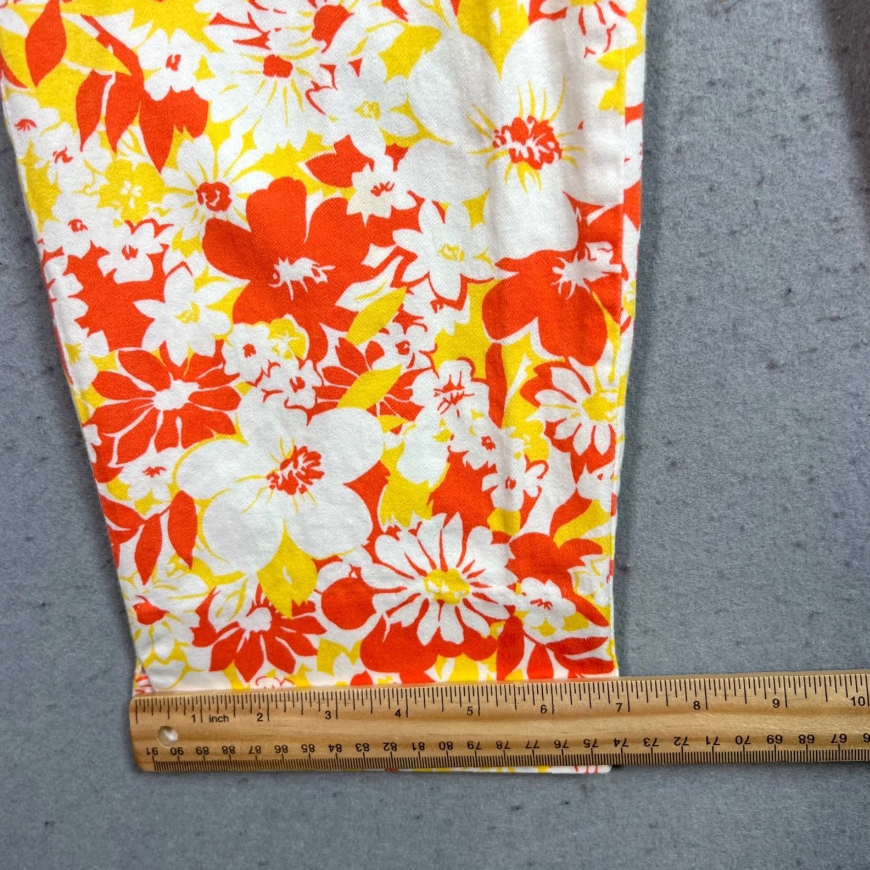 Gap Vintage Gap Floral Print Cotton Tapered Leg Pants Womens Size 8 Size 30" / US 8 / IT 44 - 7 Thumbnail