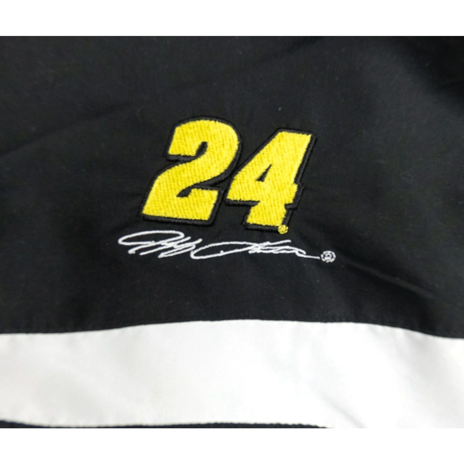 Chase Authentics VINTAGE Chase Authentics NASCAR Windbreaker Jacket Mens Medium Black Hooded Zip All Seasons Car Logo Mens Size US M / EU 48-50 / 2 - 4 Thumbnail