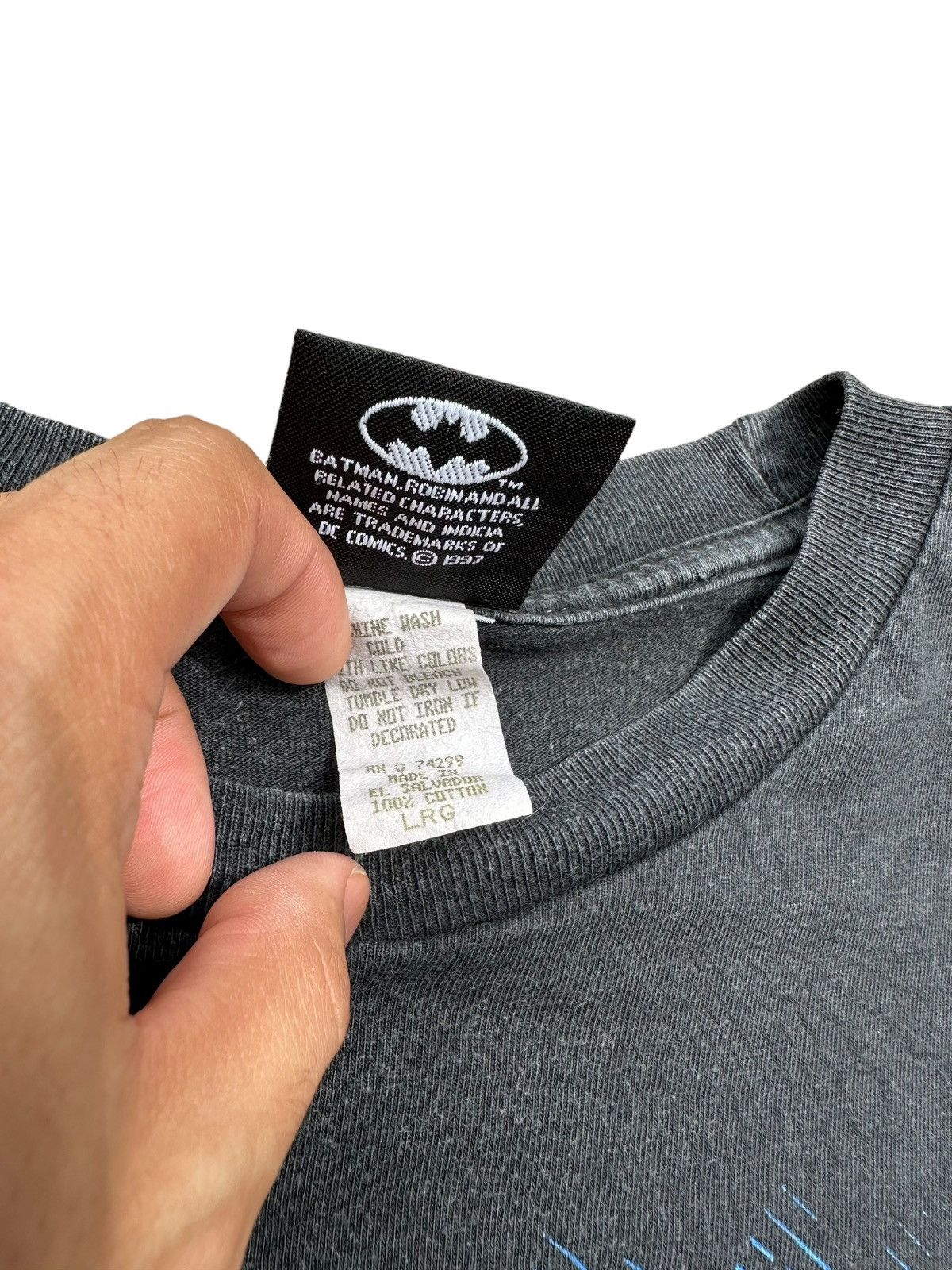 DC Comics × Vintage Vintage 90s Batman Mr. Freeze Shirt Size US L / EU 52-54 / 3 - 3 Thumbnail