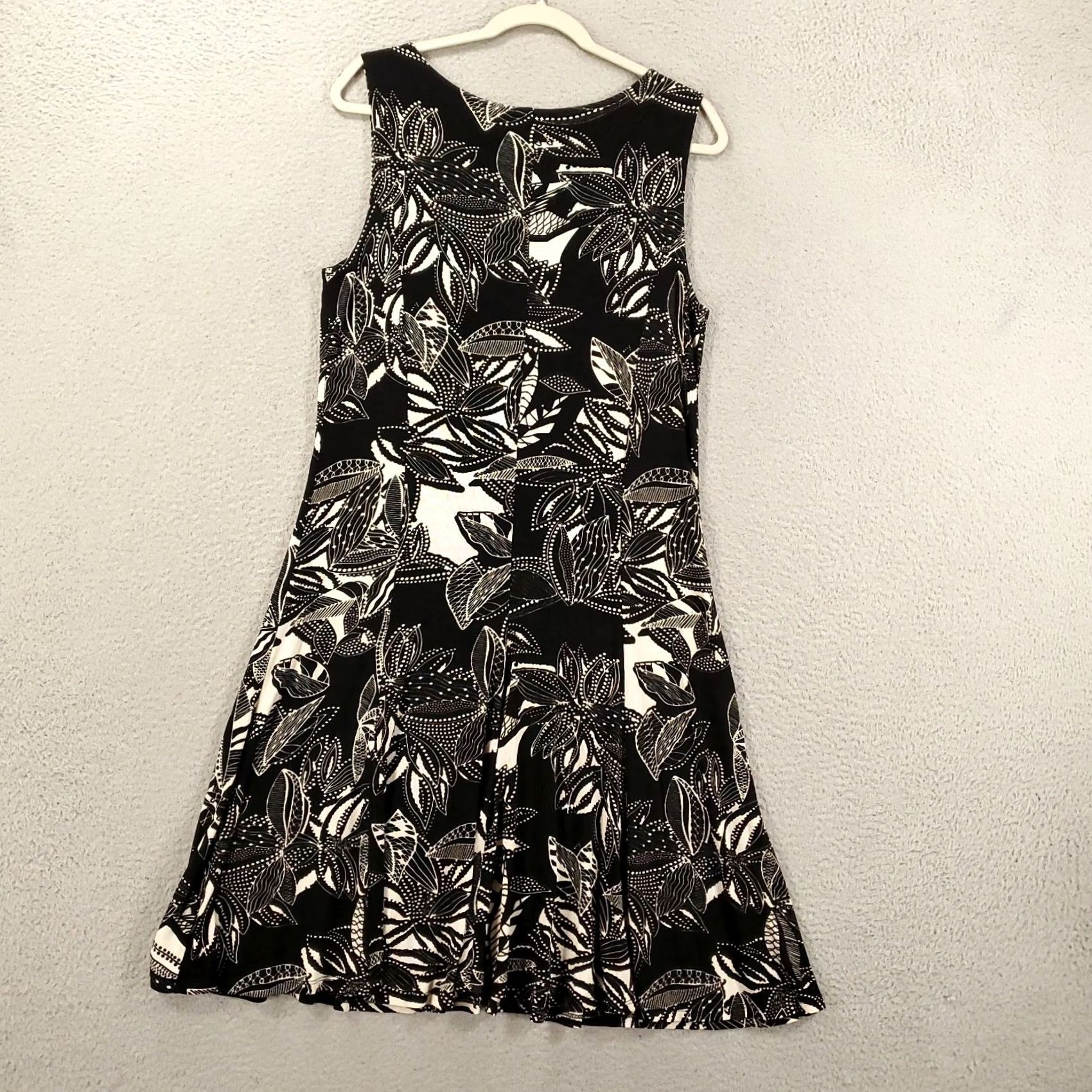 Vintage Chicos Travelers Dress Womens Large Black White Floral Sleeveless 2 Tank Dress Size L / US 10 / IT 46 - 7 Thumbnail