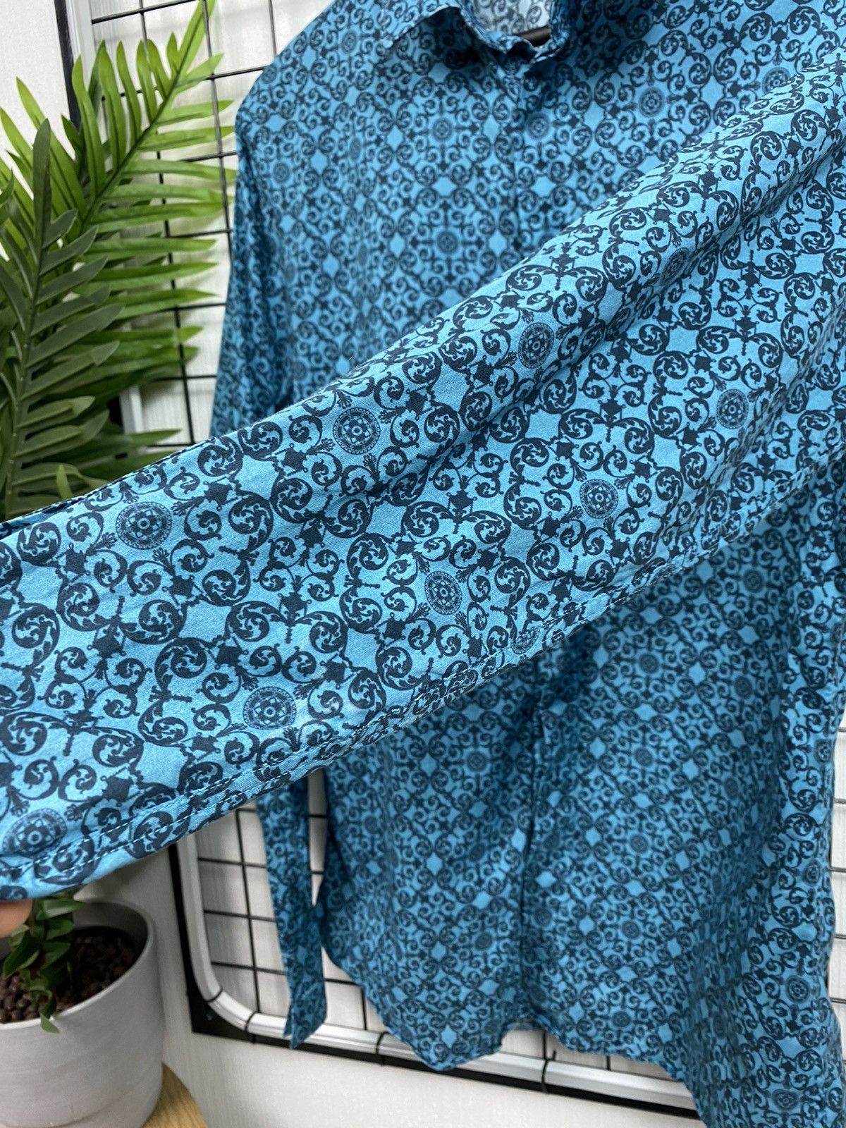 Versace Versace collection All over print shirt Men 16/42 Blue Size US L / EU 52-54 / 3 - 10 Thumbnail