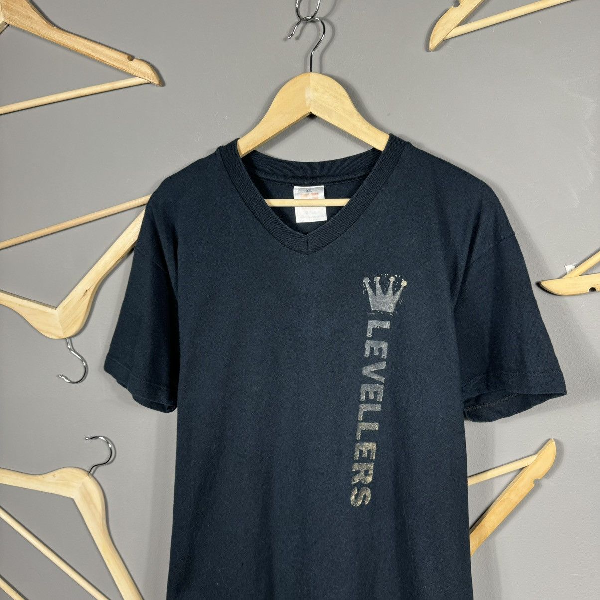 Band Tees × Vintage Vintage 90s Levellers “King Of All Time” V-Neck T-shirt Size US L / EU 52-54 / 3 - 2 Thumbnail