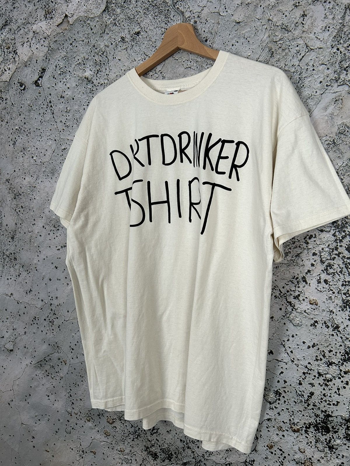 Vintage Vintage Dirt Drinker T-shirt Hype Streetwear Graphic Tee Y2K Size US XL / EU 56 / 4 - 2 Thumbnail