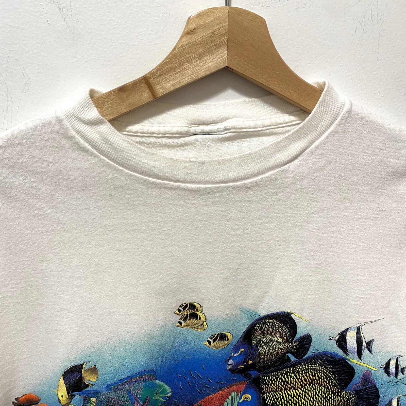 Vintage Vintage Coral Reef Exotic Fish Aquarium Habitat T Shirt 90s Size US L / EU 52-54 / 3 - 6 Thumbnail