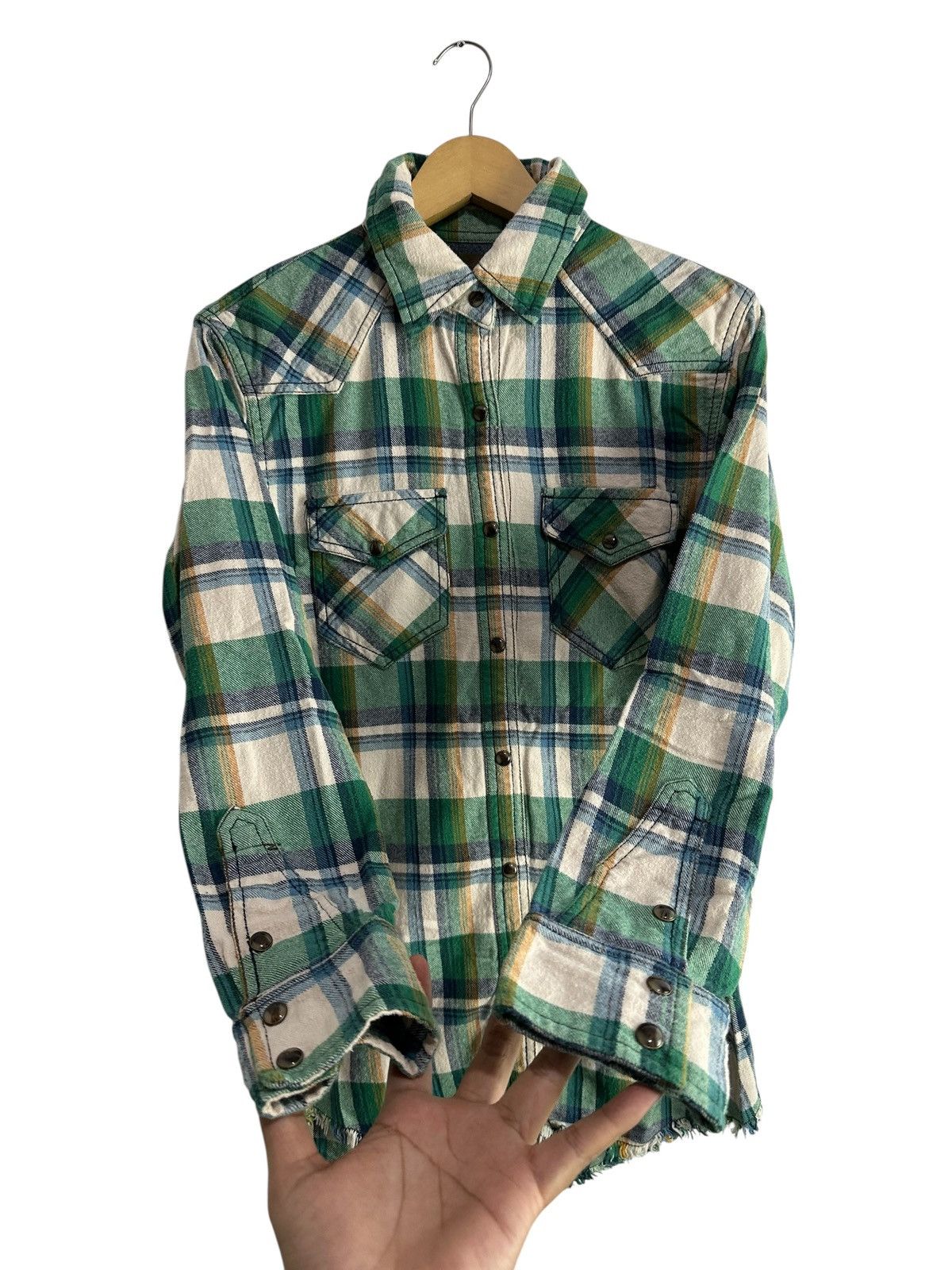 GOA 2000s GOA distressed metal button crinkle western shirt Size US M / EU 48-50 / 2 - 4 Thumbnail