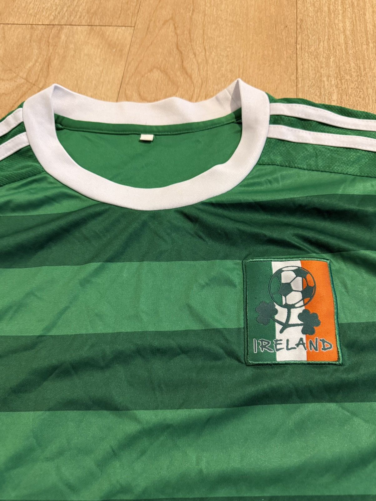 Other Ireland soccer jersey Size US M / EU 48-50 / 2 - 2 Thumbnail