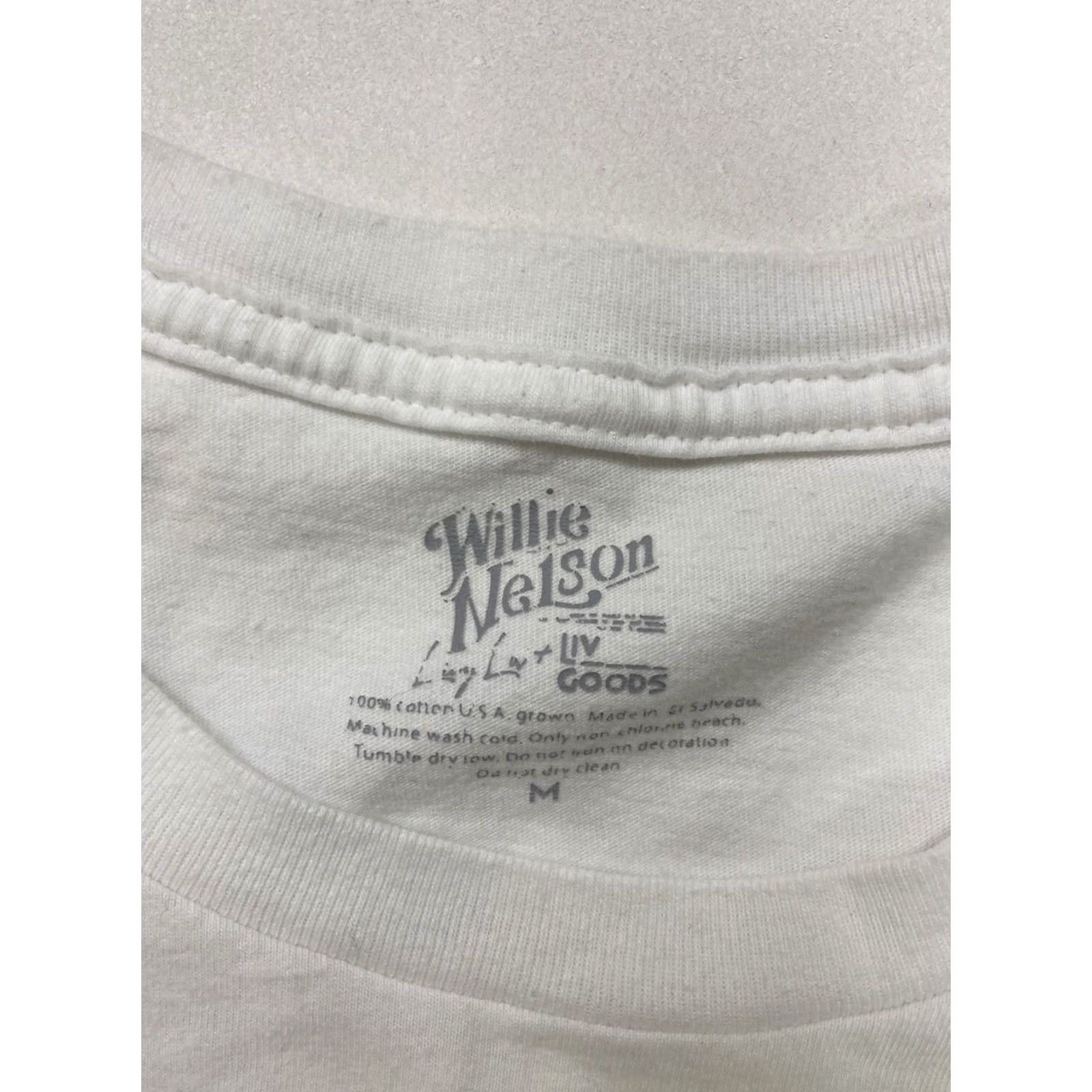 Vintage Willie Nelson Cropped T-shirt Women Medium White Short Sleeve Music Shirt Size M / US 6-8 / IT 42-44 - 5 Thumbnail