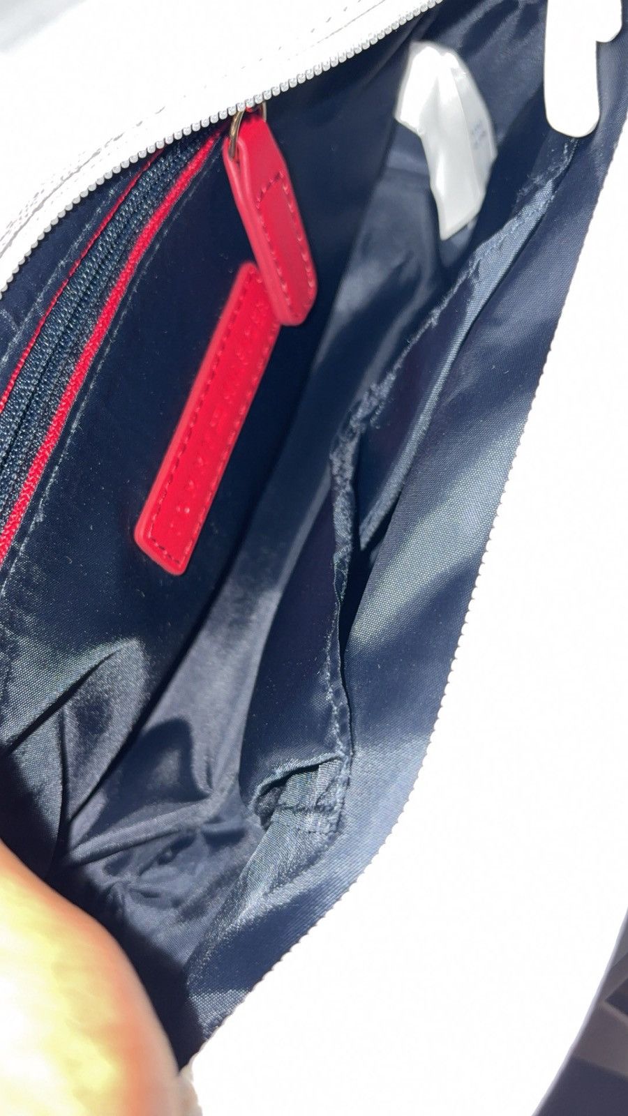 Tommy Hilfiger Selling Brand new Tommy Hilfiger purse for women Size ONE SIZE - 3 Thumbnail