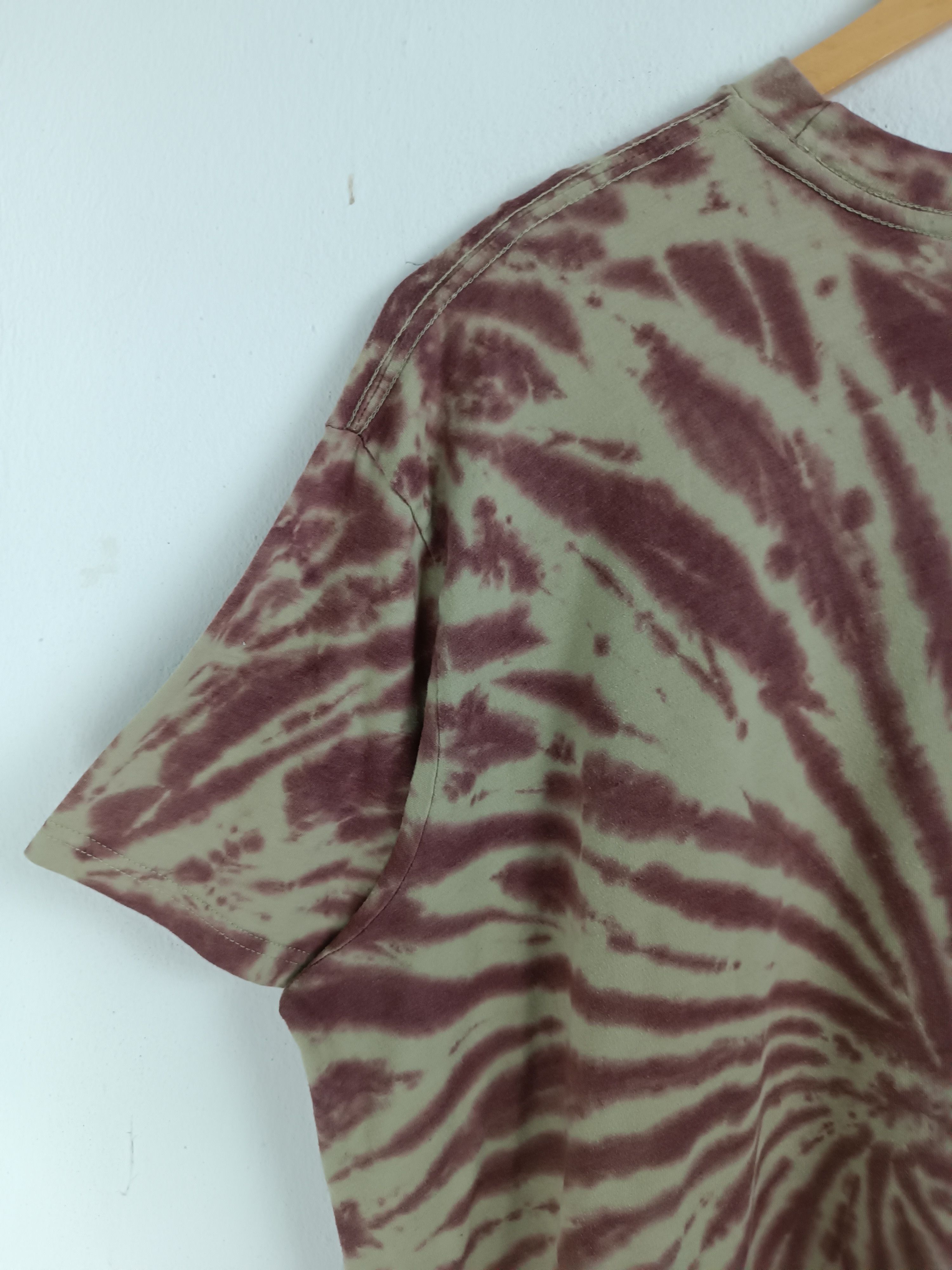 Pink Floyd VINTAGE PINK FLOYD WORLD TOUR 87 REISSUE TIE DYE VERY RARE Size US XXL / EU 58 / 5 - 13 Thumbnail