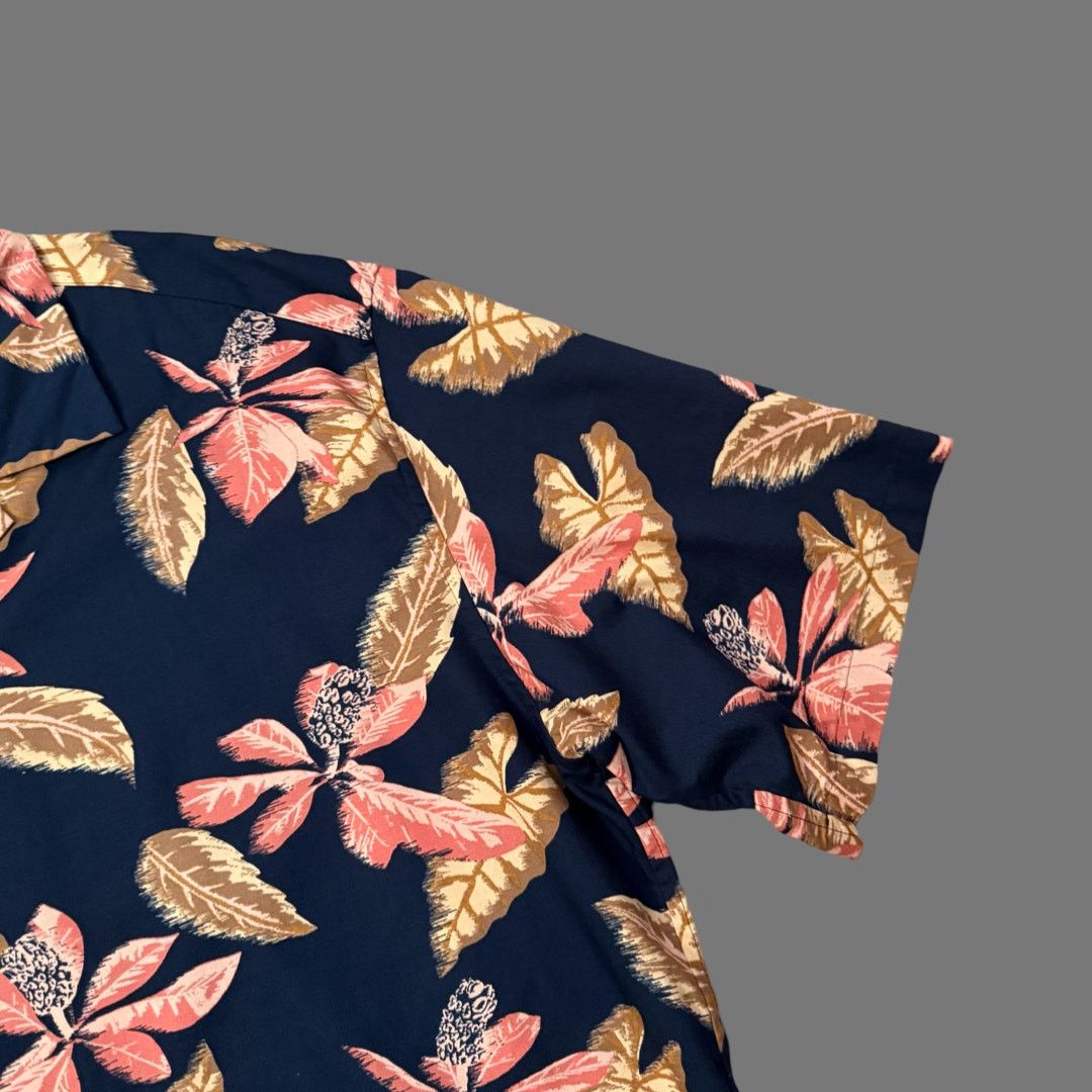 Uniqlo UNIQLO Open Collar SS Shirt Mens Size L Navy EUC Modal Blend Size US L / EU 52-54 / 3 - 2 Thumbnail