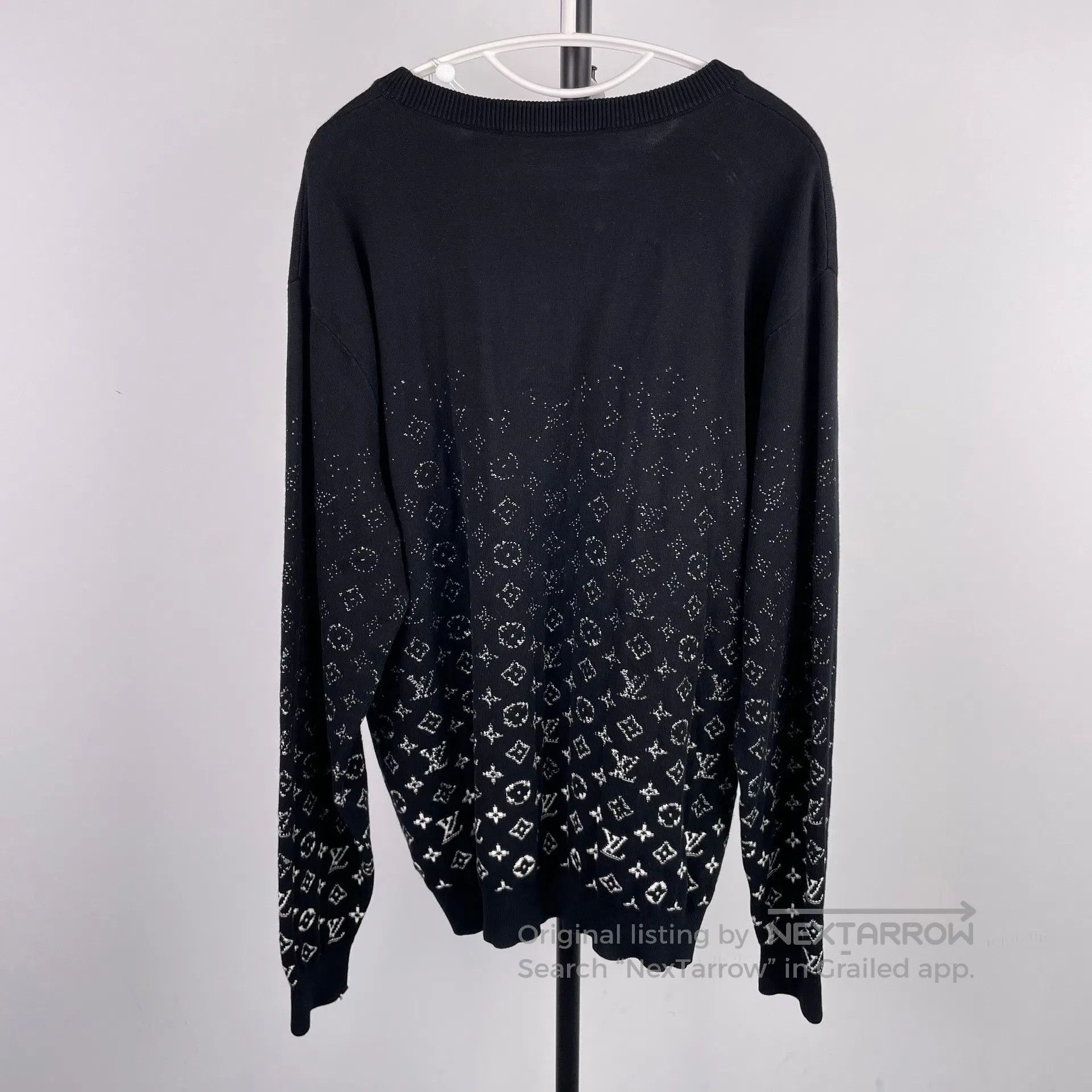 Louis Vuitton Louis Vuitton Deep blue gradient full print logo knitted h Size US XL / EU 56 / 4 - 2 Thumbnail
